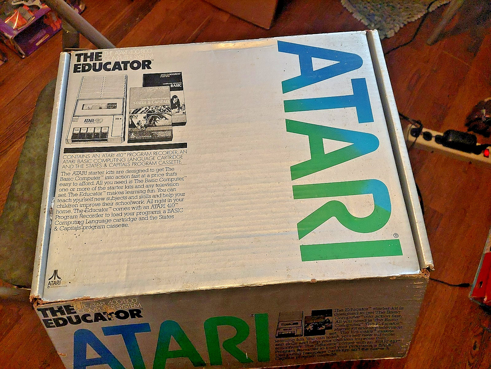 ATARI  600XL  COMPUTER SYSTEM WITH MANY GAMES