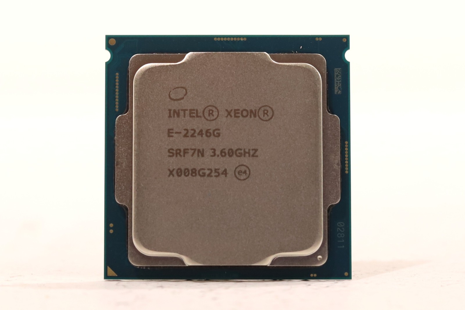 Intel Xeon E-2246G 3.60GHz 6-Core 12-Thread 12MB LGA 1151 Processor P/N: SRF7N
