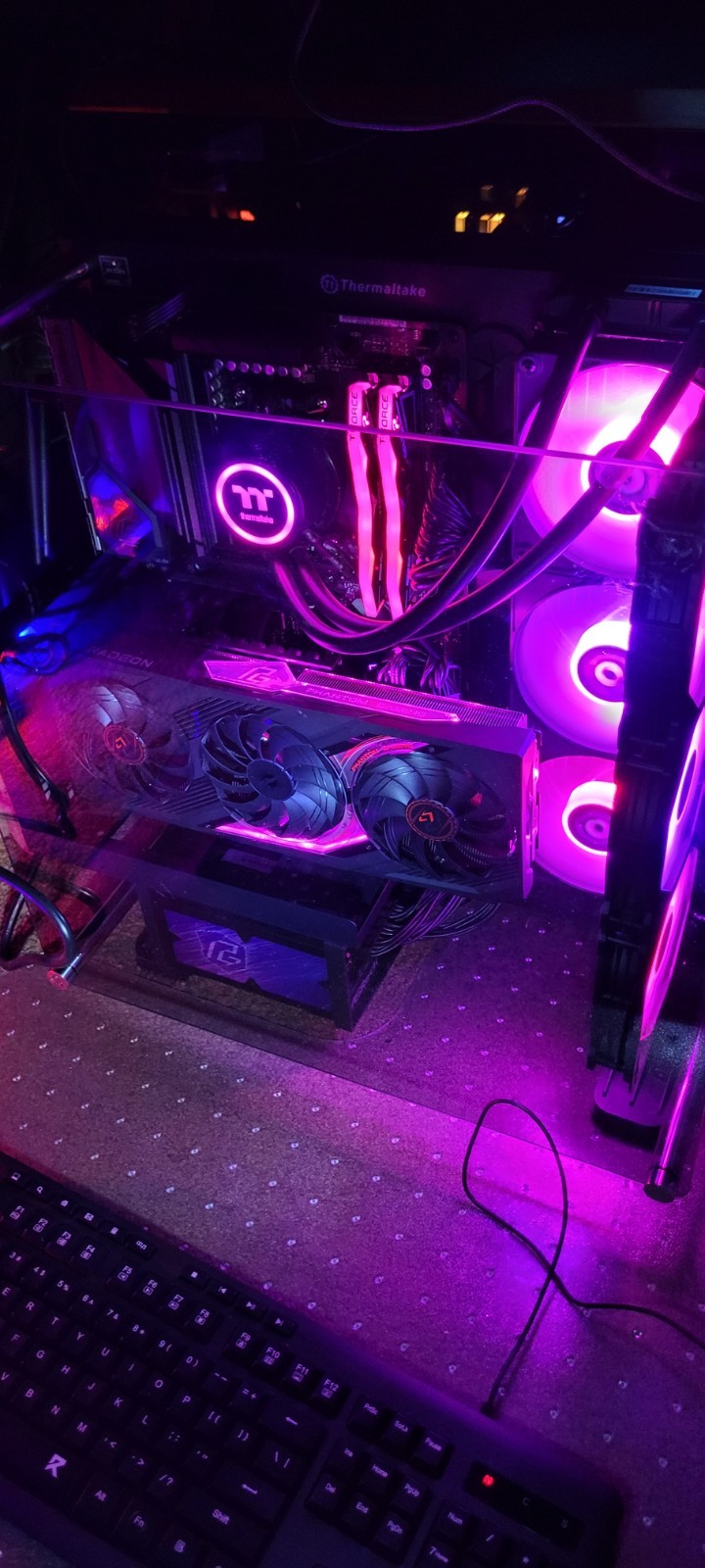4k ASRock Phantom Gaming PC 7800x3d, 7900xt, B650e, 64gbDDR5, 1tb ssd Gen5, 750w