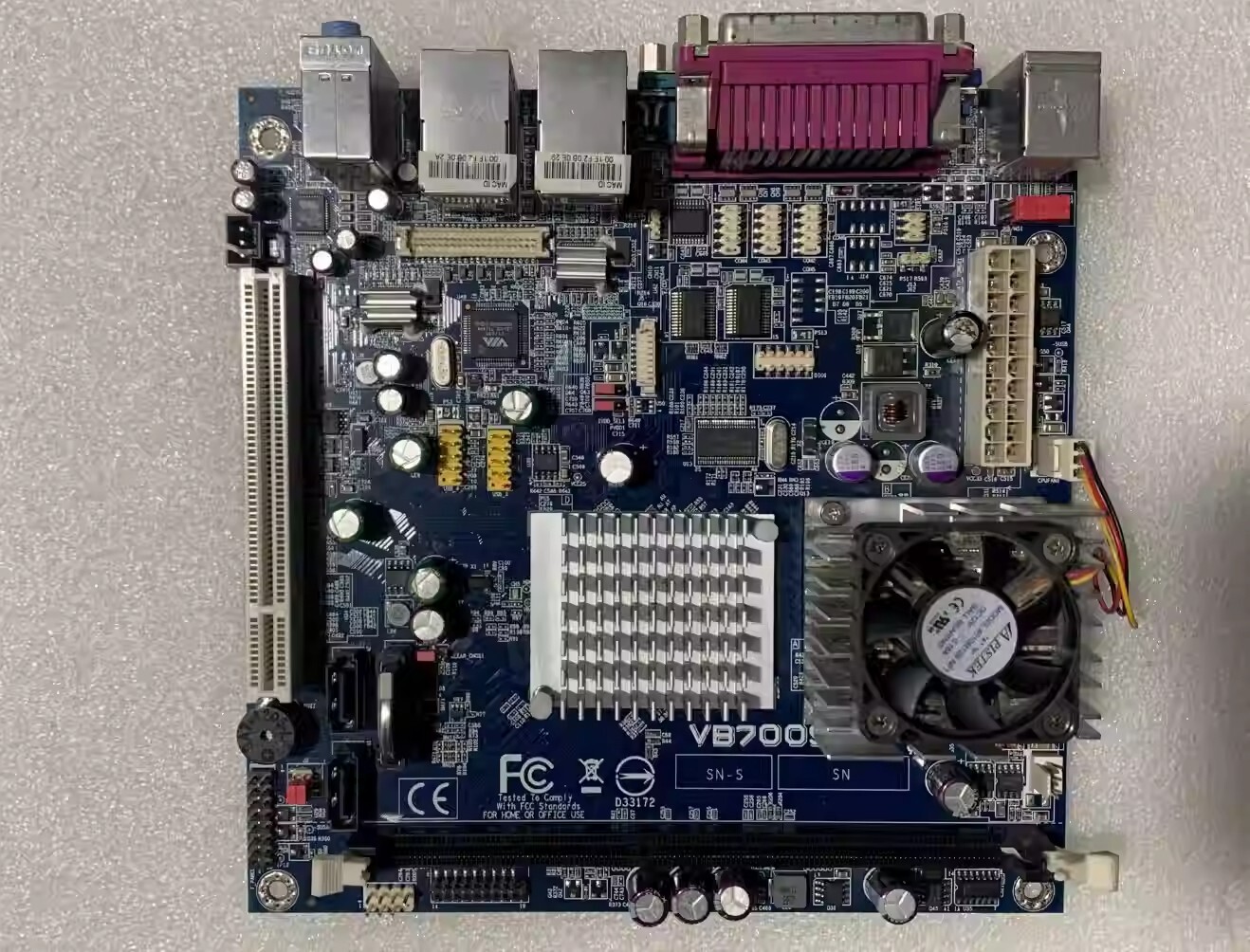 VB7009  mini-ITX  DDR2 VIA Motherboard