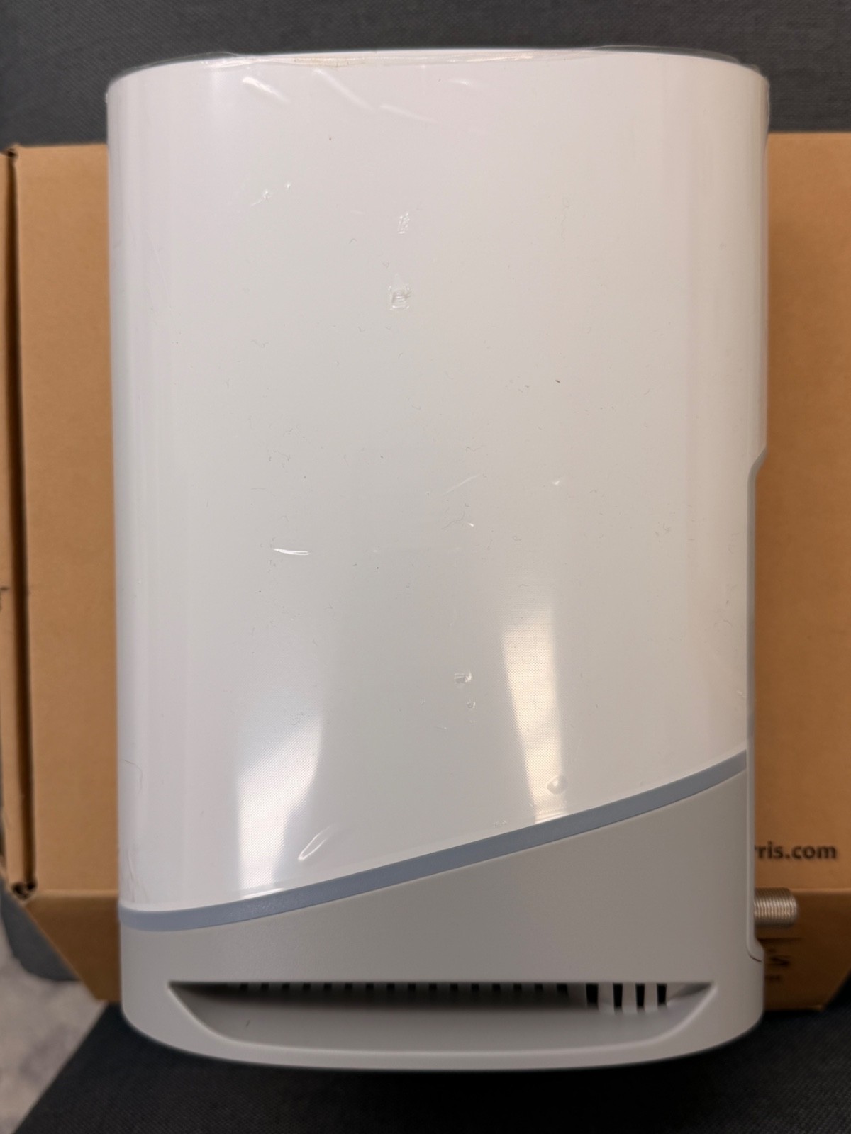 ARRIS DG9450 Touchstone DOCSIS 3.1 Wi-Fi 6 Cable Modem Router Gateway
