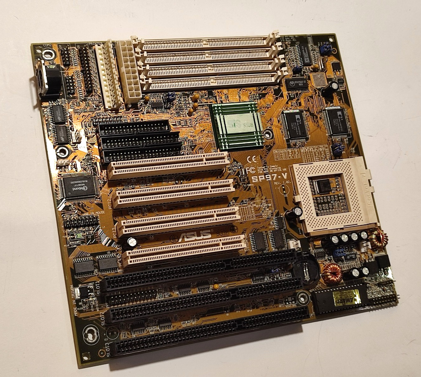 ASUS SP97-V rev 1.02 Socket 7 AT Motherboard SiS 5598 ISA PCI DOS WIN98 TESTED
