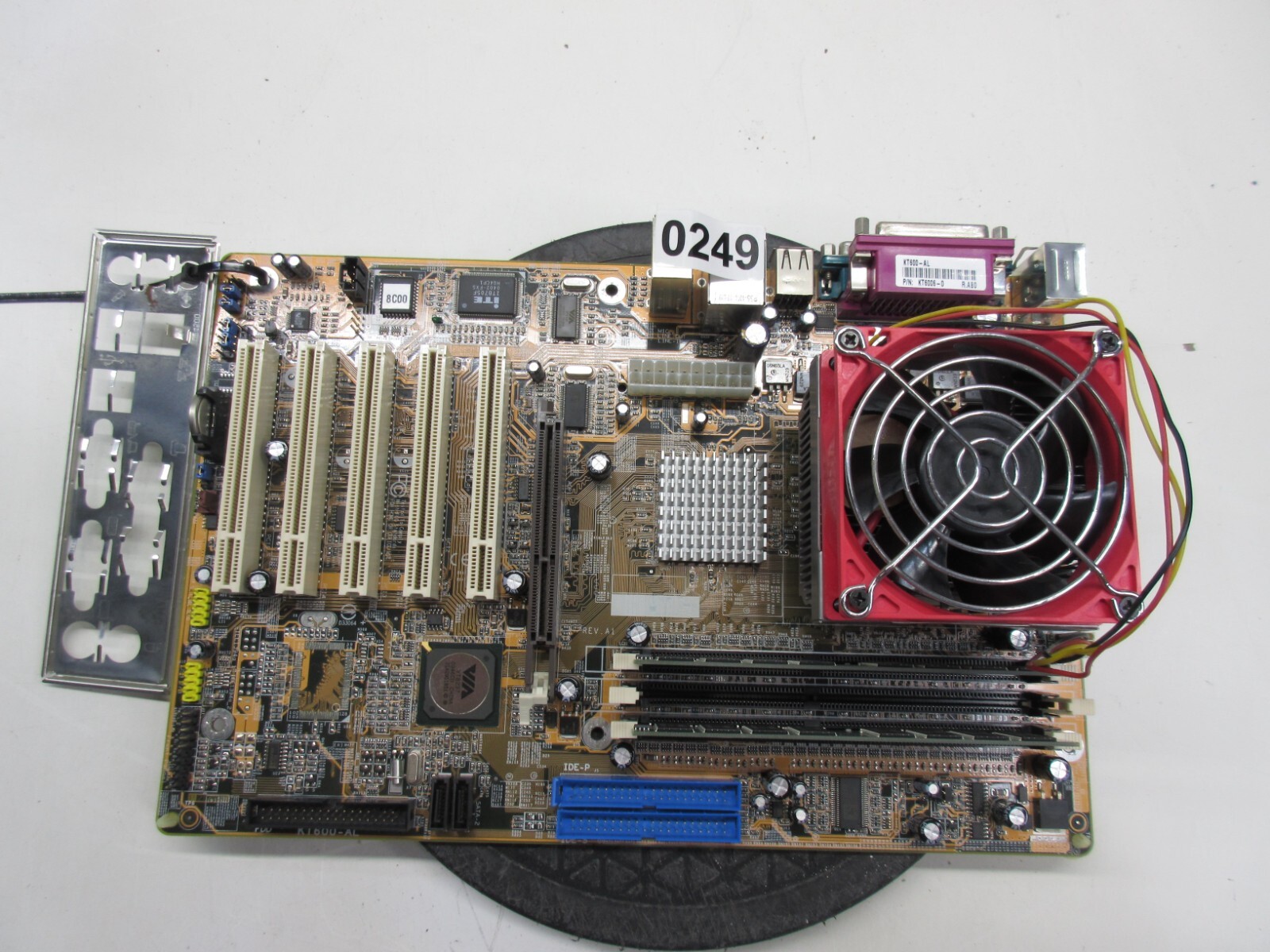 DFI KT600-AL Motherboard AMD Duron 2.6 GHZ 512 MB