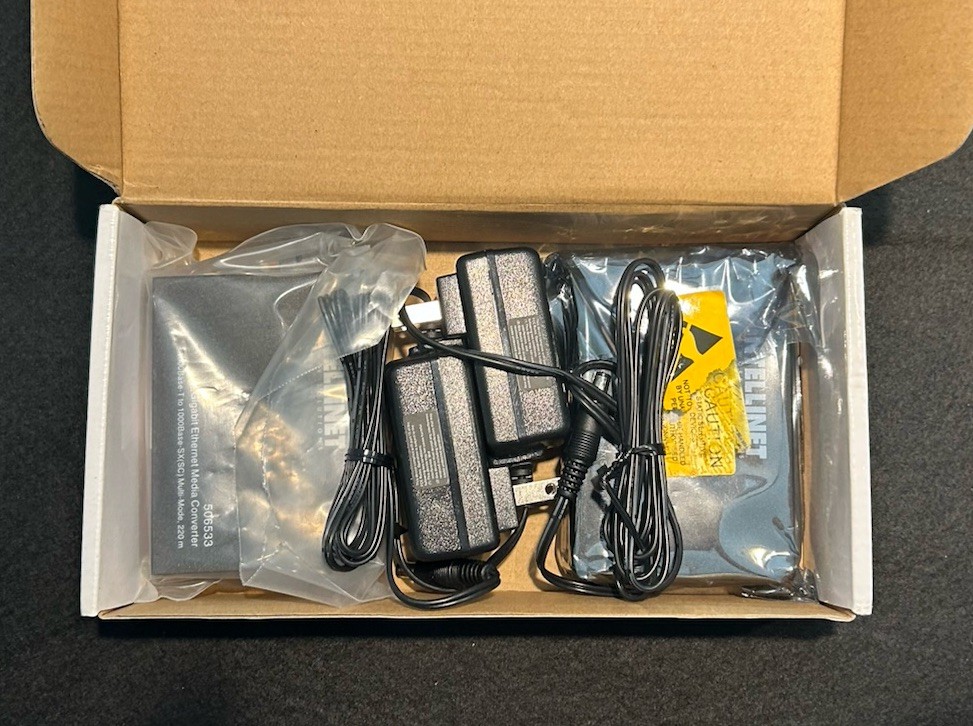 Intellinet 1000Base-T to 1000Base-SX Set (Brand New Open Box)