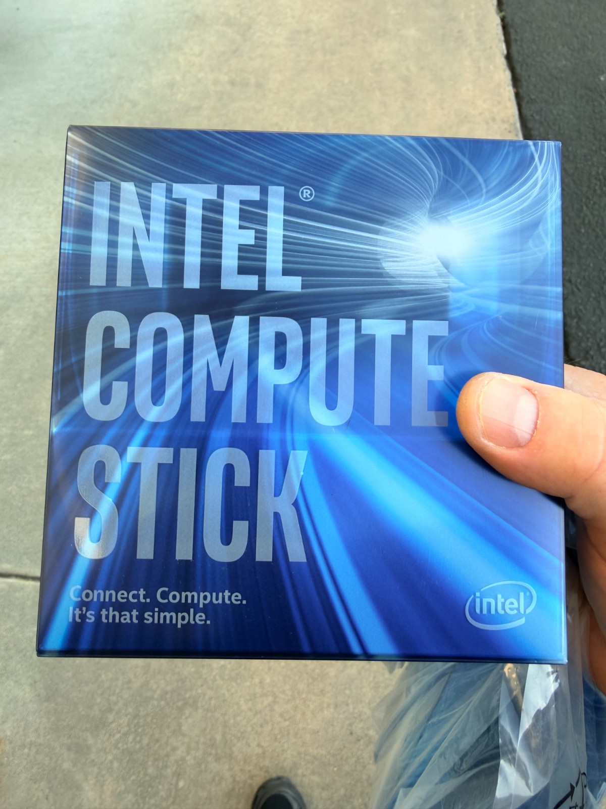 Intel Compute Stick STK2M3W64CC Core M3 4GB Ram 64GB SSD BT+WIFI with Windows 10
