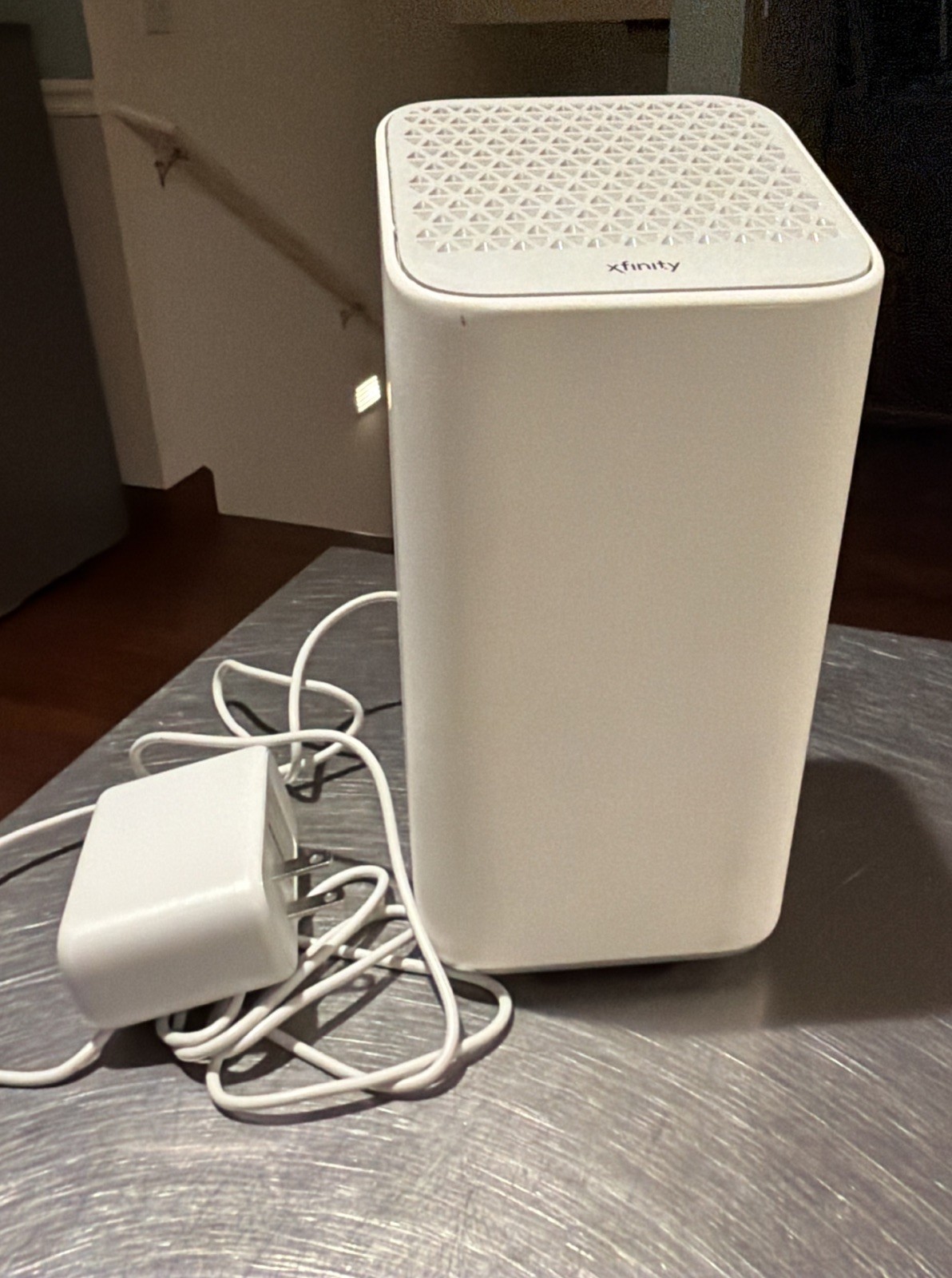 Xfinity White Matte DualBand Compact Modem Router WiFi TG02DCW4482CT Sep0726