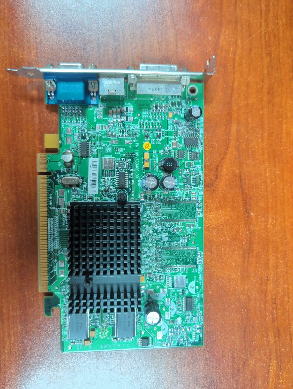 DELL Radeon Video Card X300 128MB PCI-E CN-0F3988