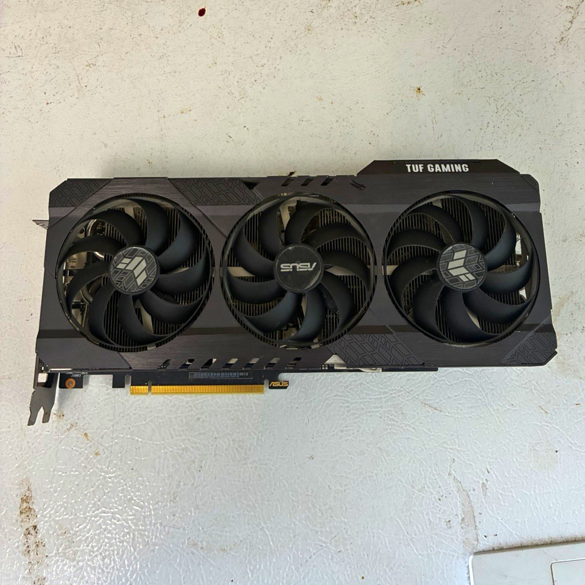 ASUS TUF Gaming NVIDIA GeForce RTX  3080 PCIe x16 HDMI/DP Multi-Monitor Trip fan