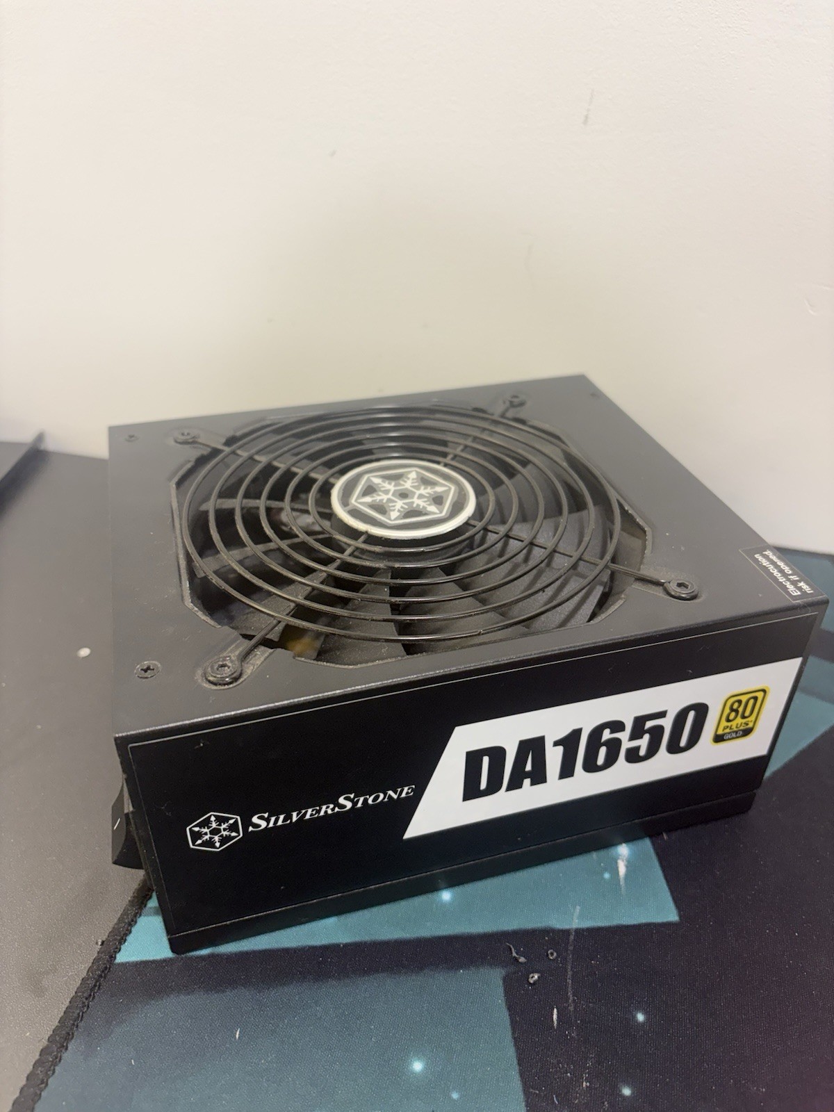 SilverStone 1650w DECATHLON SERIES 80Plus GOLD Fully MODULAR  SST-DA1650-G [F36]
