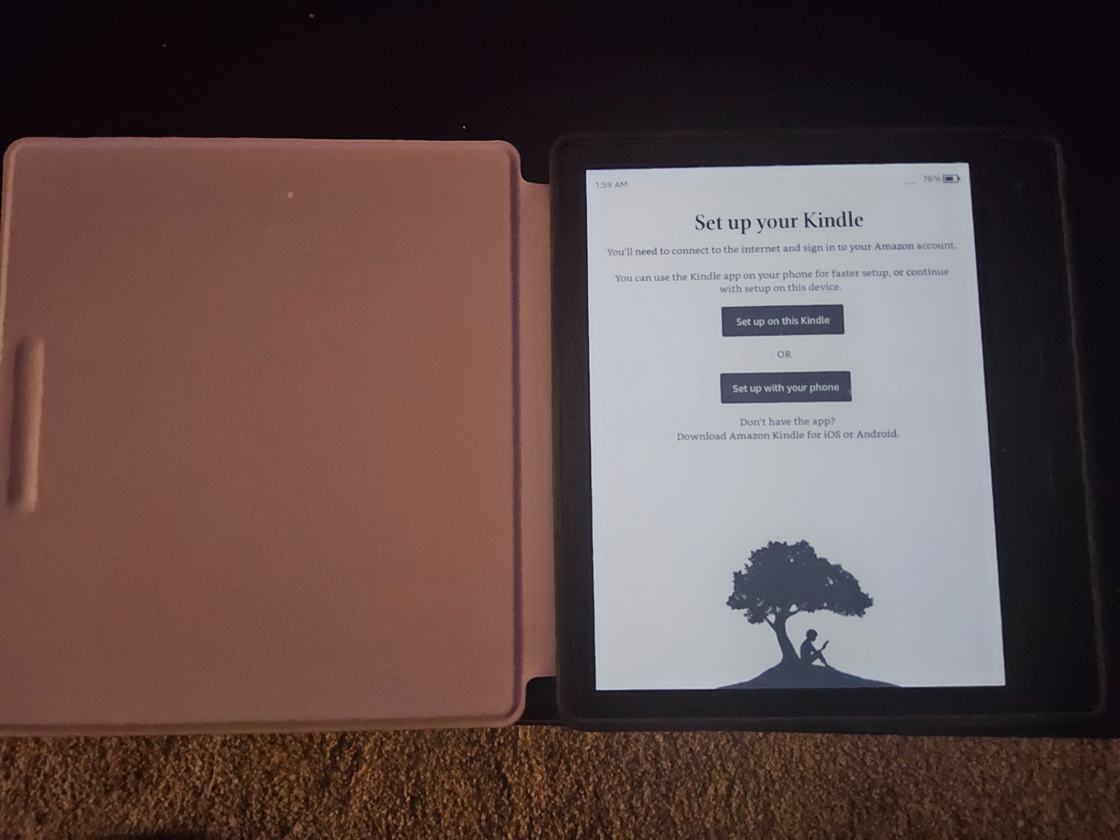Amazon Kindle Oasis eReader 10th Gen 7" Display Page Turn Button 8GB bundle