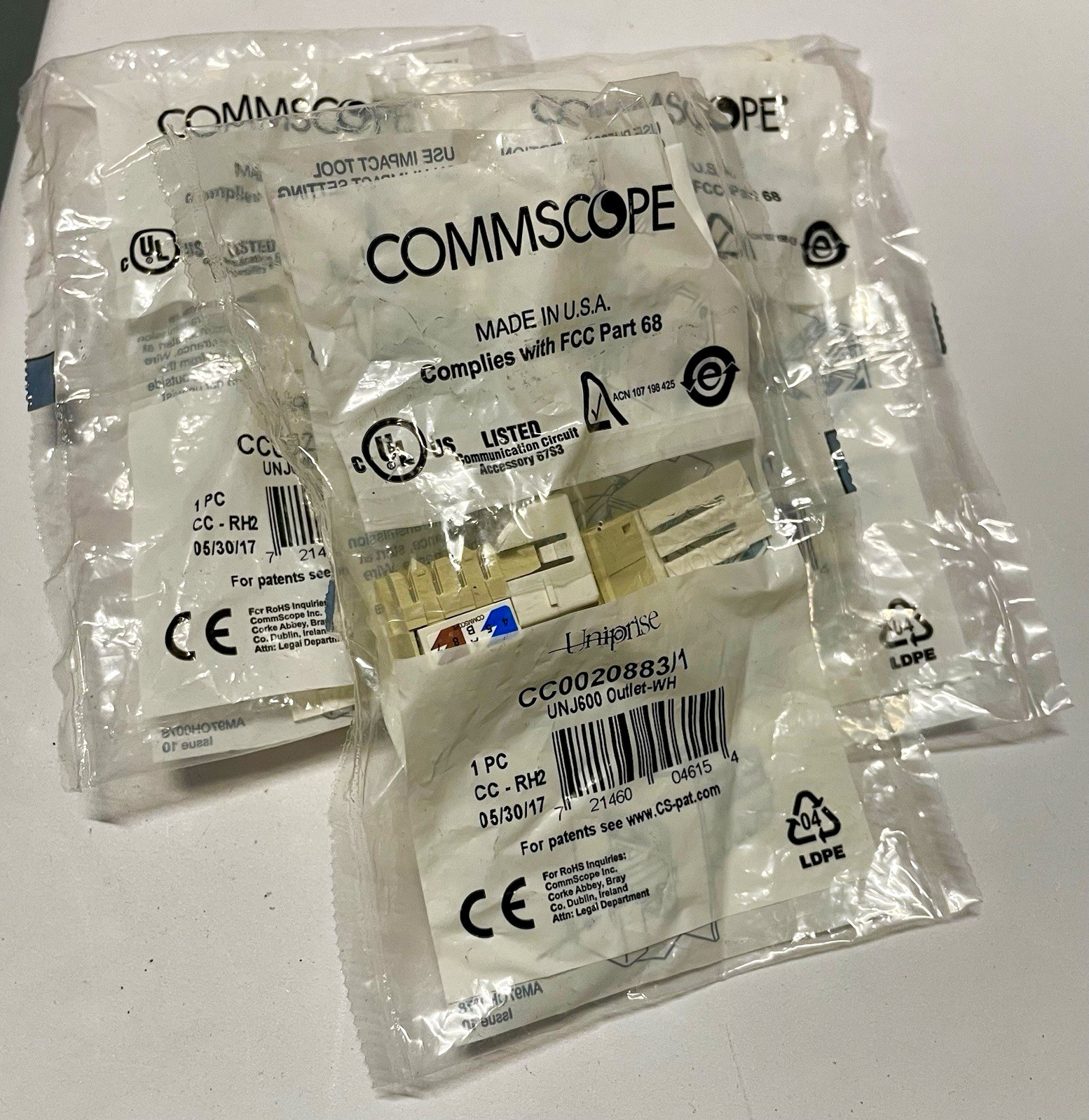 3-pack, CommScope UNJ600 Outlet-WH White RJ-45 Outlet Module MPN CC0020883/1