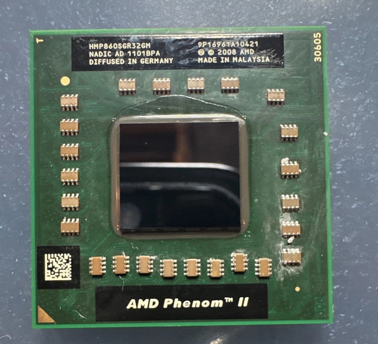 AMD Phenom II HMP860SGR32GM 1.6GHz Quad-Core Socket S1 Mobile CPU