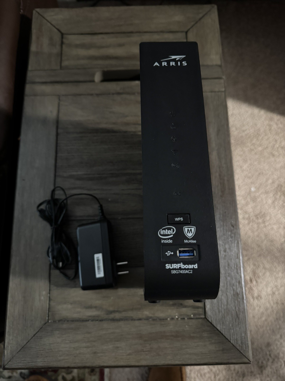 ARRIS SURFboard SBG7400AC2 DOCSIS 3.0 Cable Modem Router 4-Port 