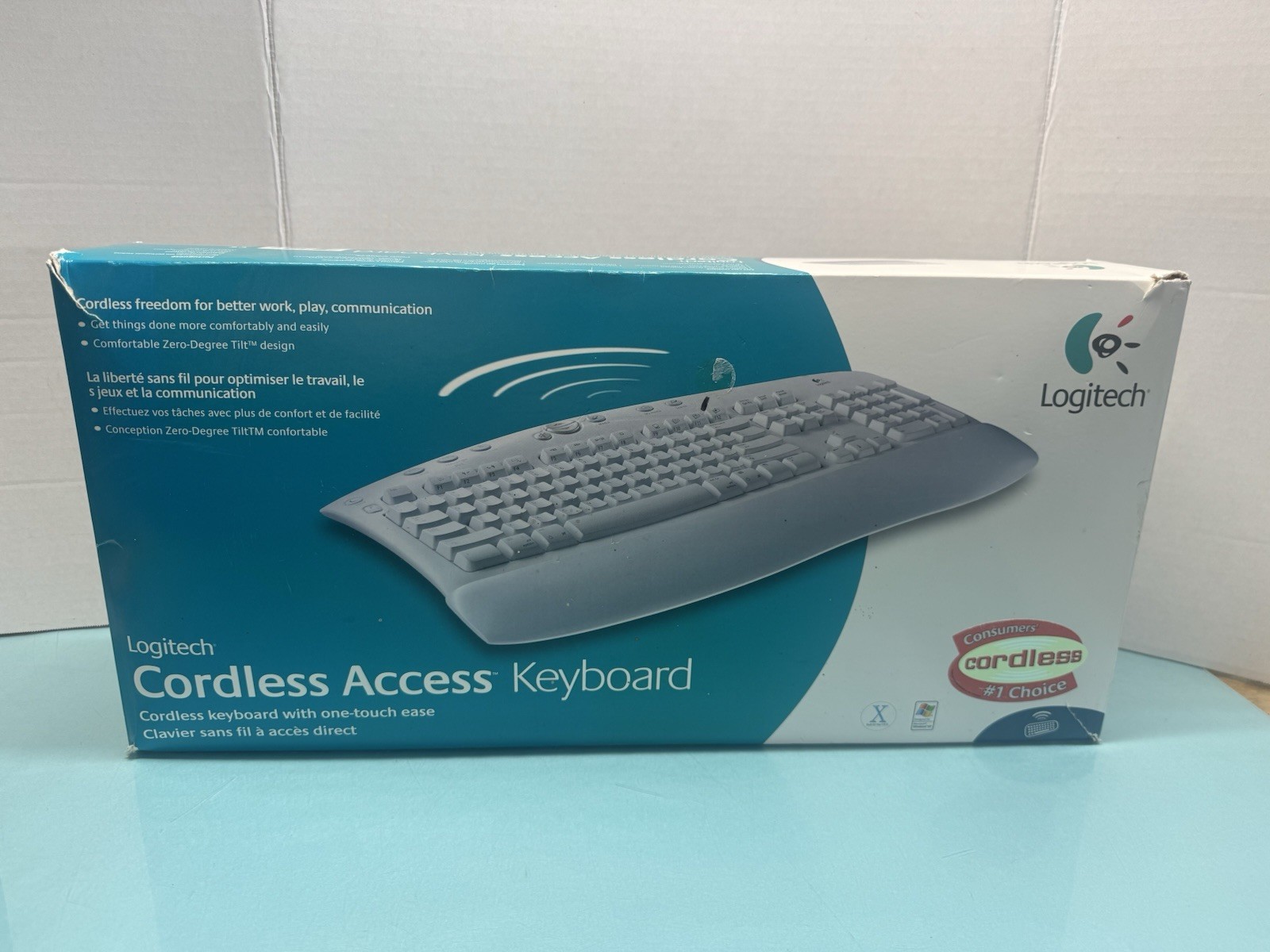 Logitech Cordless Access Keyboard White Palm Rest Zero-DegreeTilt New In Box 