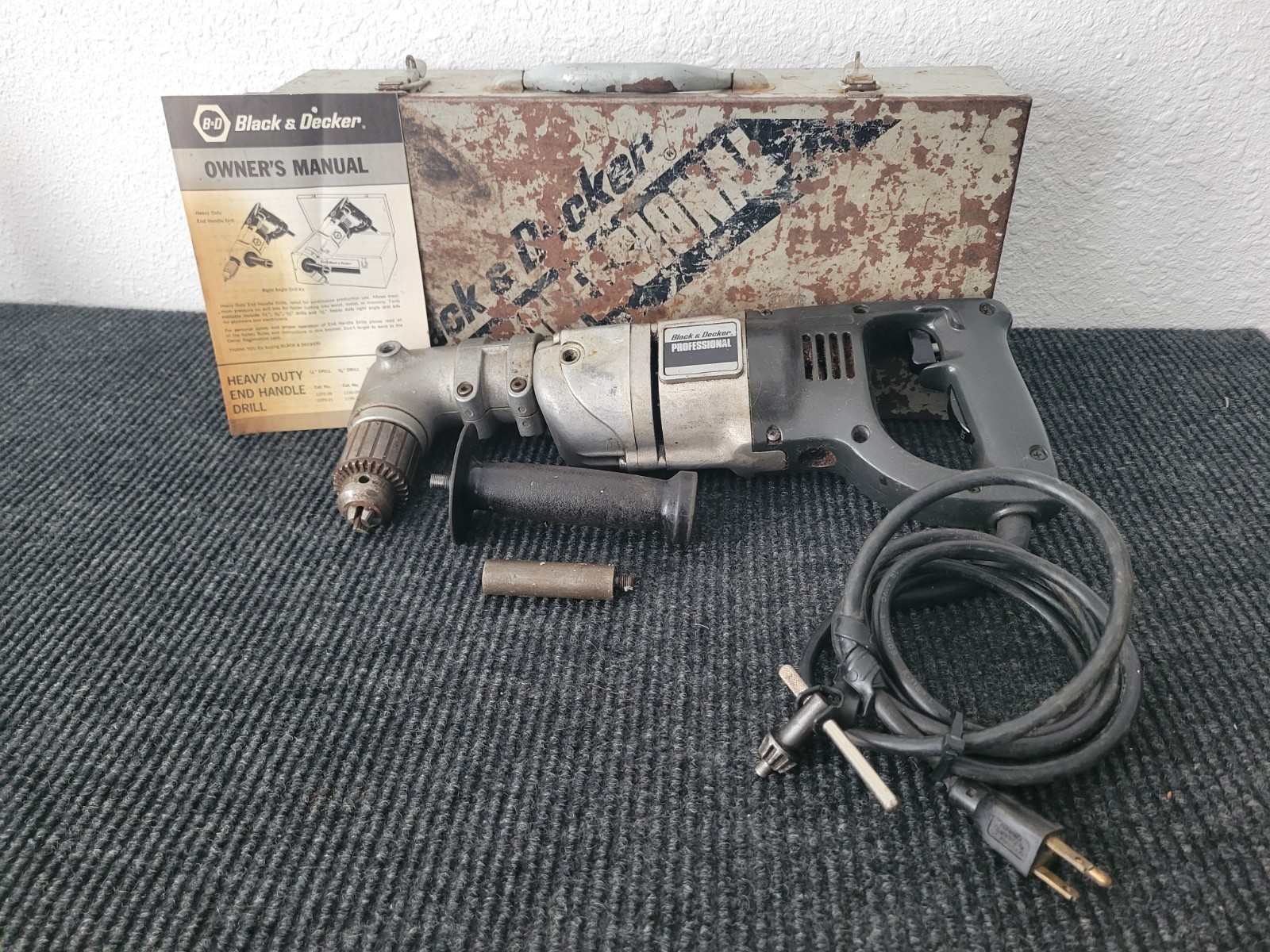 BLACK AND DECKER 1335-09 PROFESSIONAL HEAVY DUTY END HANDLE DRILL 120V 450 RPM