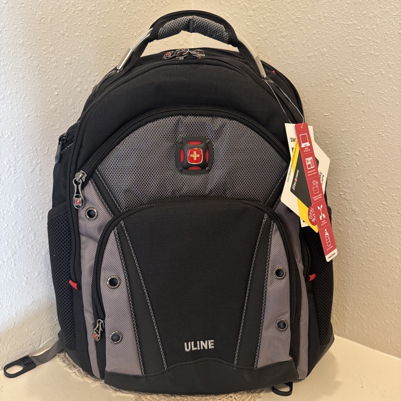 NWT Swiss Gear Laptop Notebook Tablet Backpack Black/Gray Uline