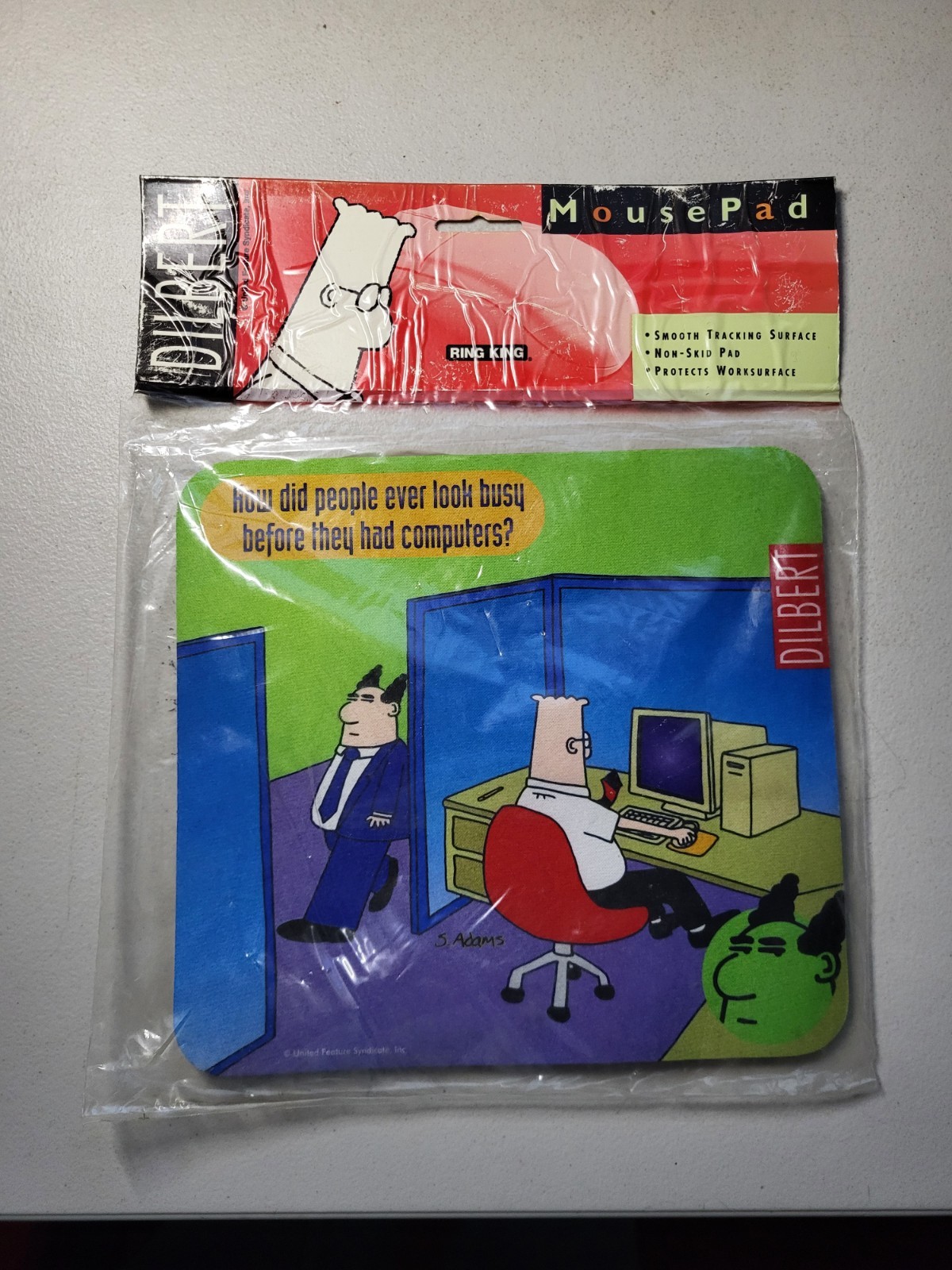 1996 Dilbert Cartoon Mouse Pad, Scott Adams, Look Busy Before Computers, NOS