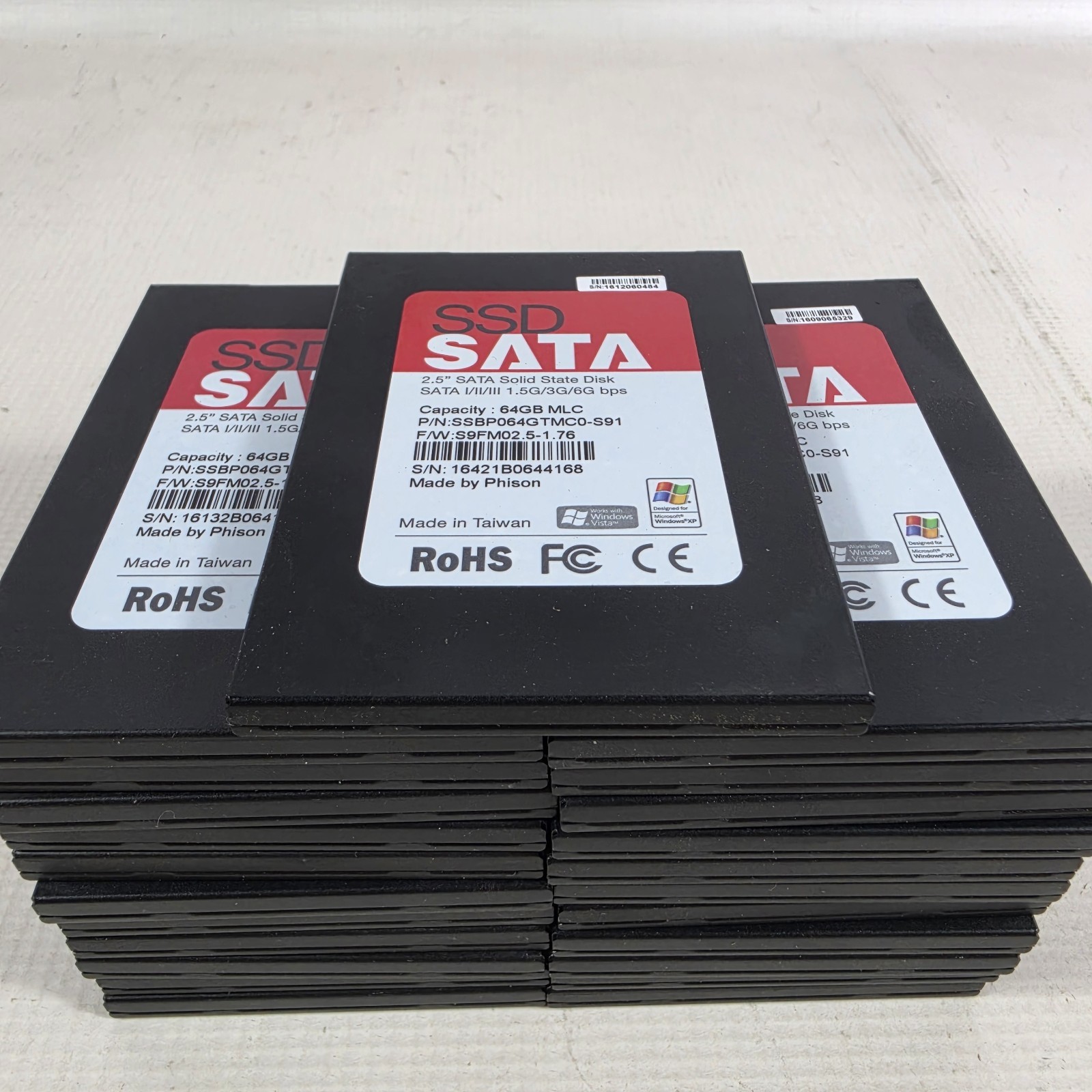 Phison 64GB MLC 2.5” SATA SSD Storage Drive 6Gbps SSBP064GTMC0-S91 (ONE PIECE)