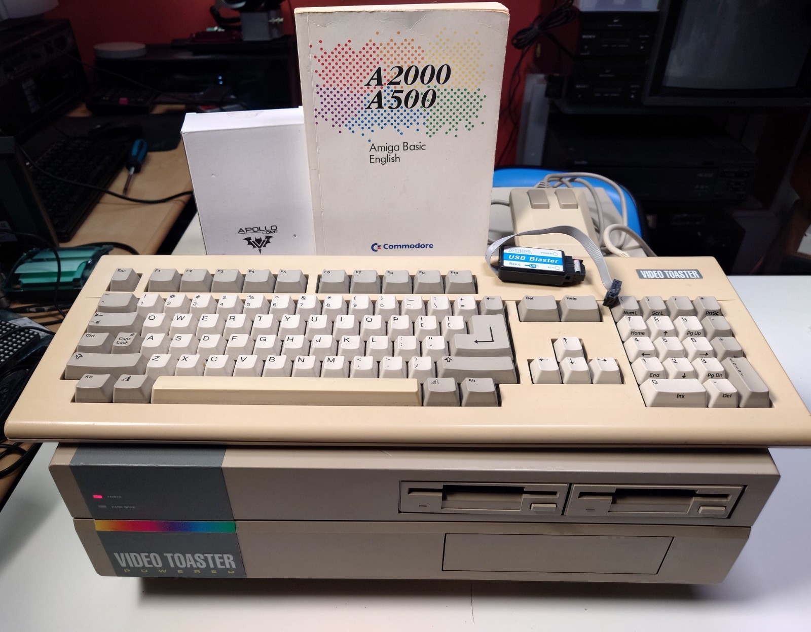 Commodore Amiga 2000 Video Toaster Ed Computer,Vampire V4 AGA,Acc. ~USA RESTORED