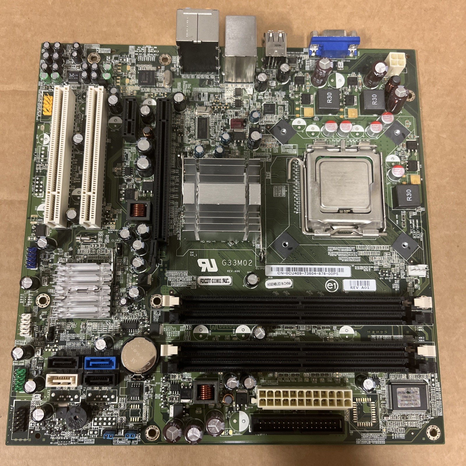 COMBO: Dell Vostro 200 Desktop Motherboard G33M02 0CU409 + Intel 820 CPU SL8CP