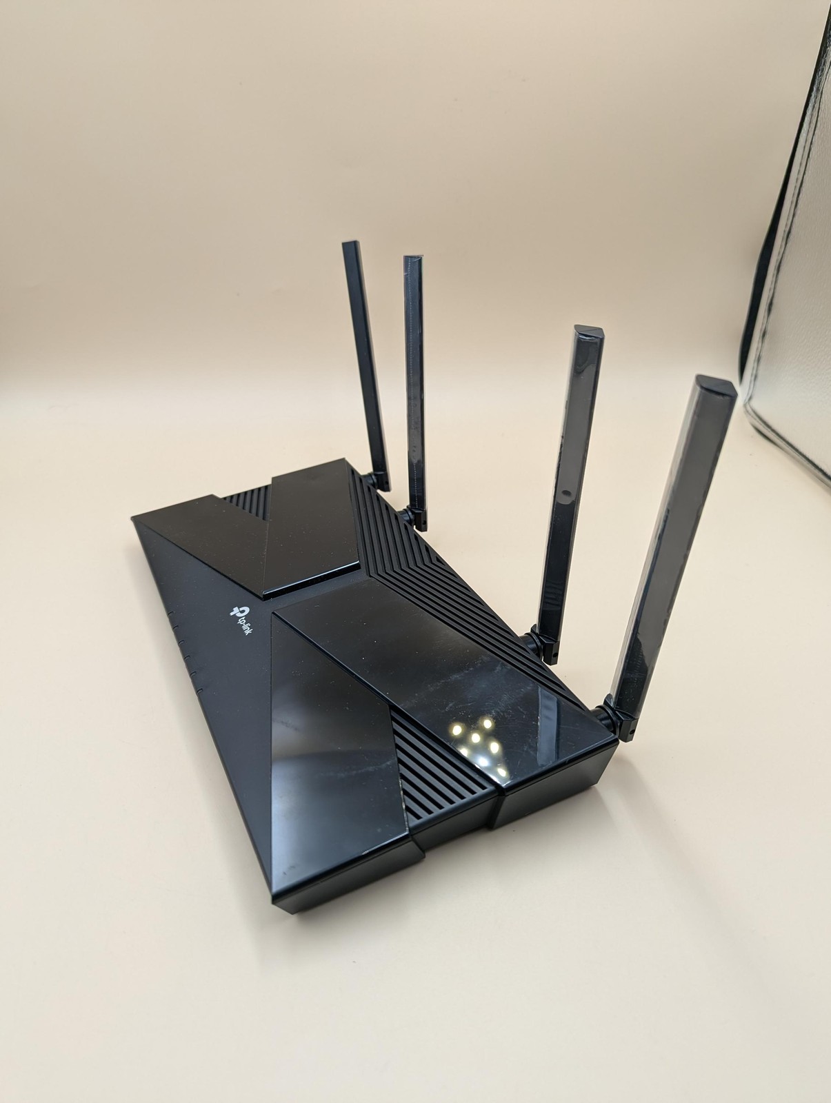 TP-Link Smart WiFi 6 Dual Band Router 4 Gigabit LAN Ports*NOT POWERING ON