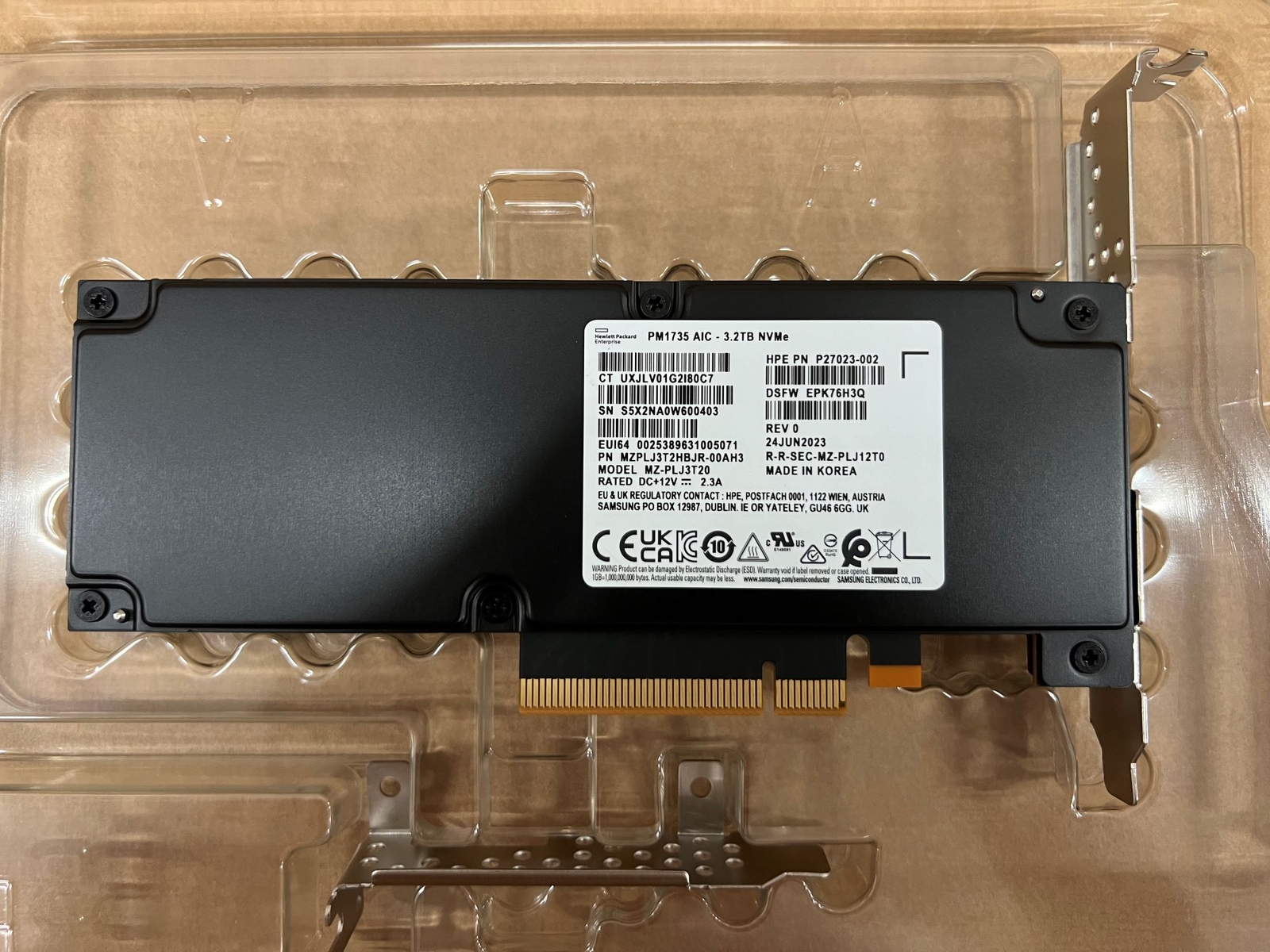 compatible Samsung PM1735 3.2TB HPE PCIE4.0 NVME MZPLJ3T2HBJR-00AH3 MZ-PLJ3T20