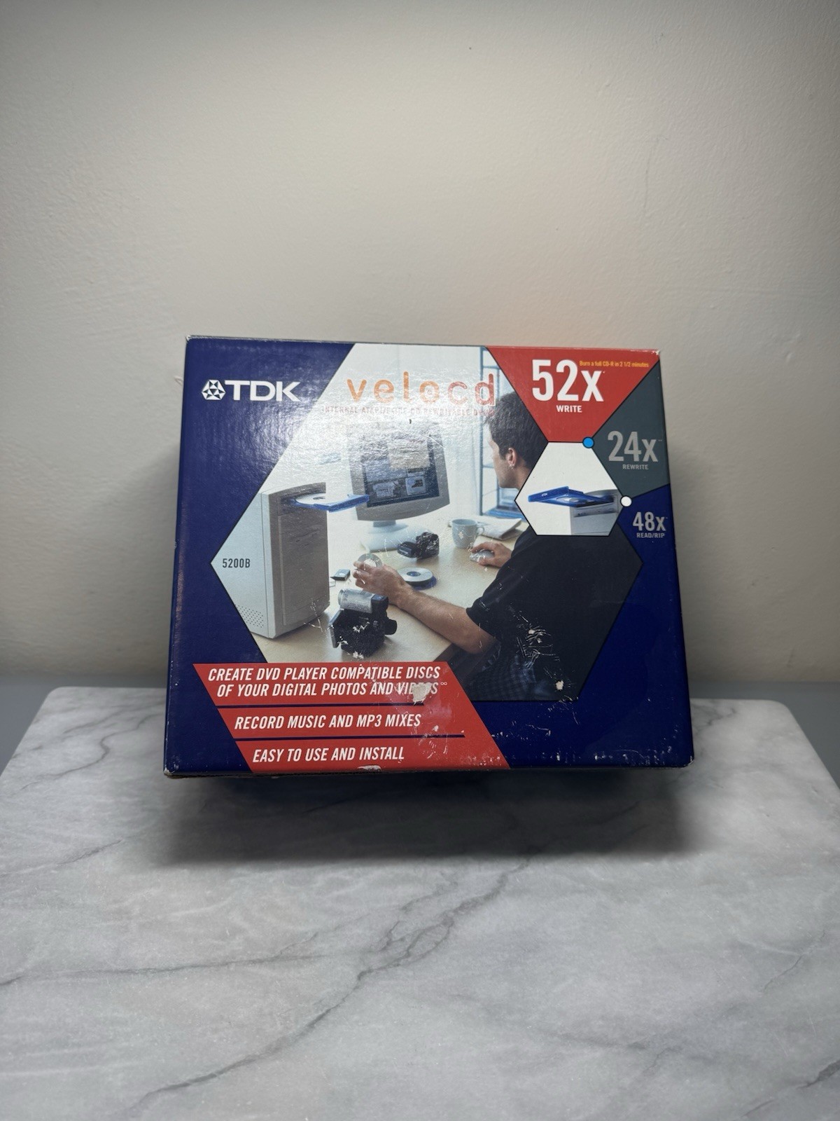 TDK VeloCD 52X CD-RW / DVD Drive (Model 5200B) – New