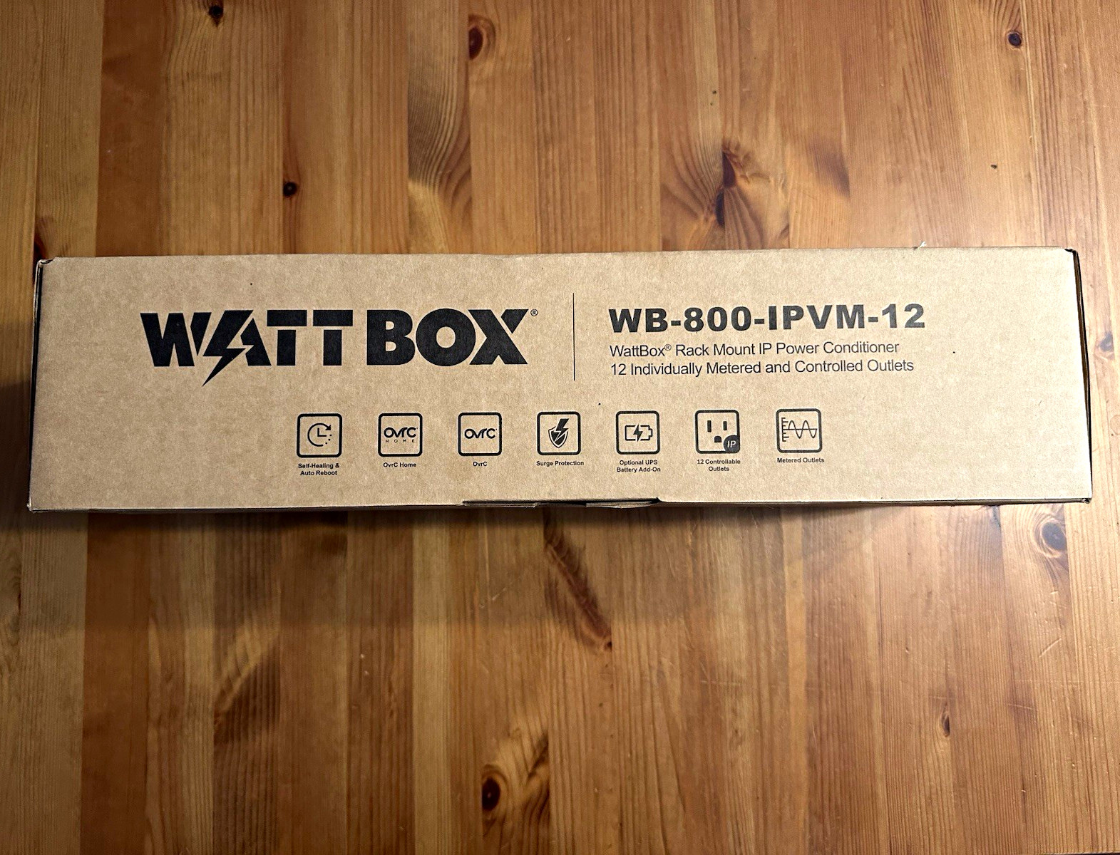 WattBox WB-800-IPVM-12 Rack Mount Power Conditioner, 12 Outlets, Surge