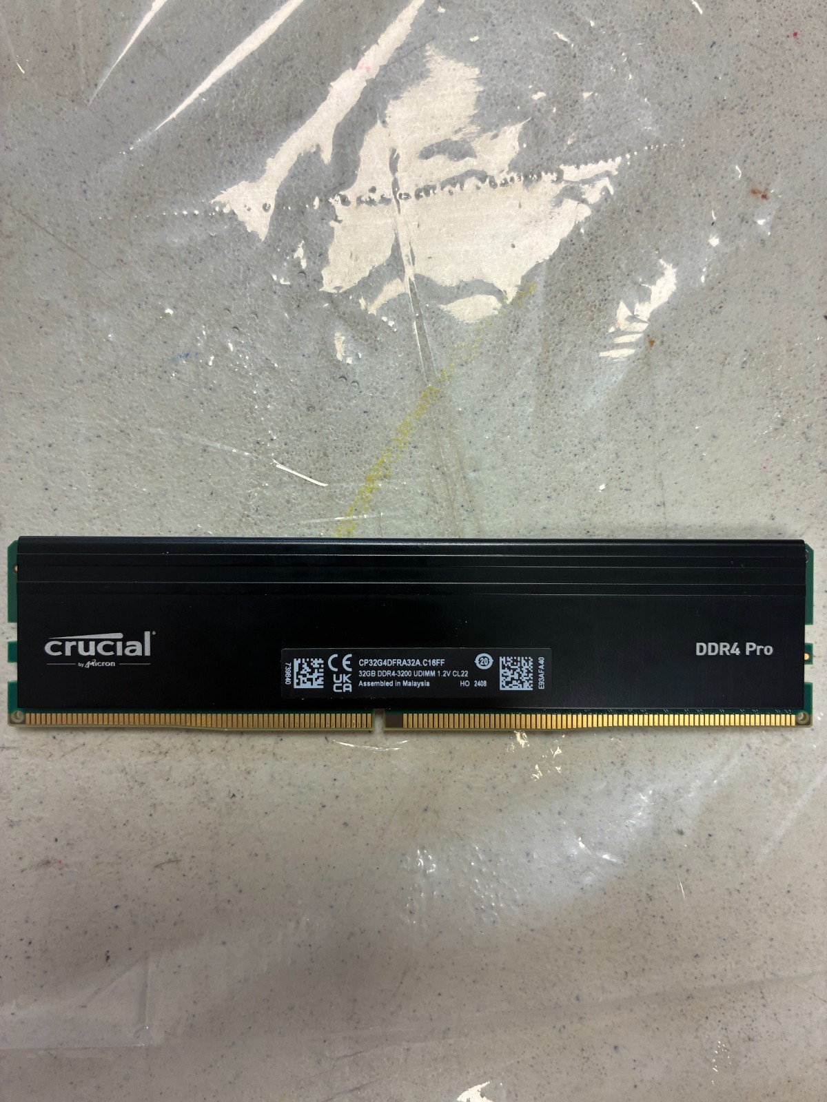 Crucial Pro DDR4 32GB 3200MHz UDIMM Desktop RAM CP32G4DFRA32A.C16FF