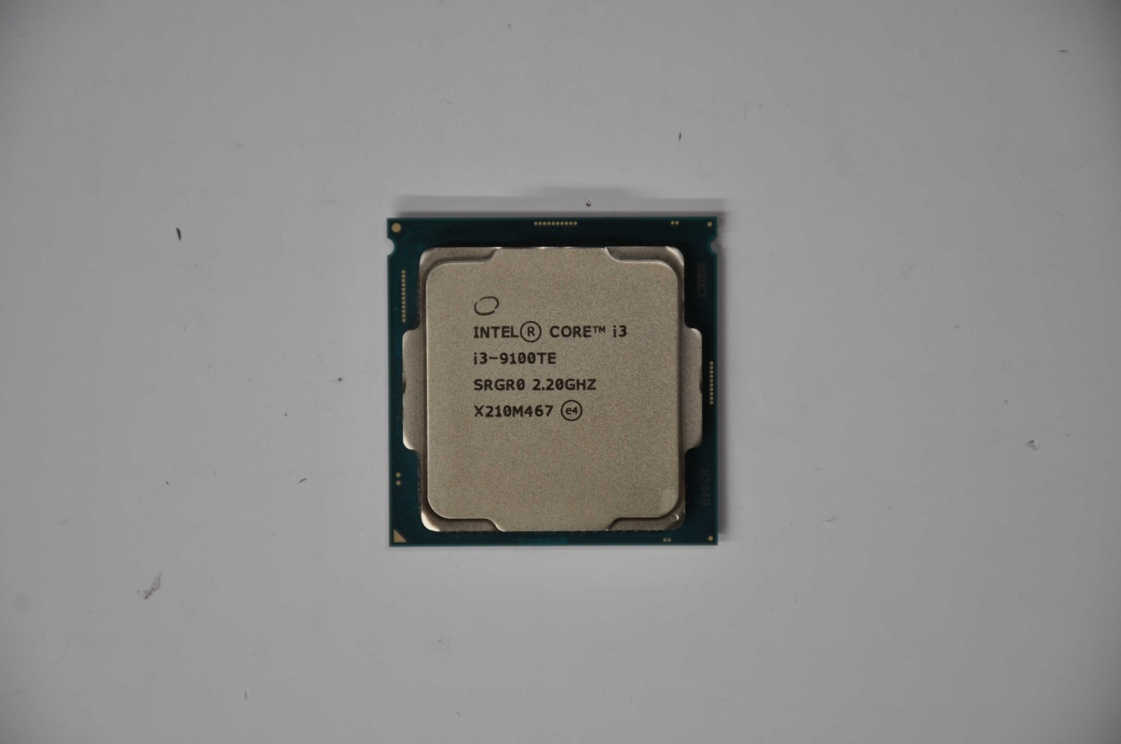 INTEL 9th Generation Intel Core i3 Processors Base Frequency 2.20GH Grade A SRG0