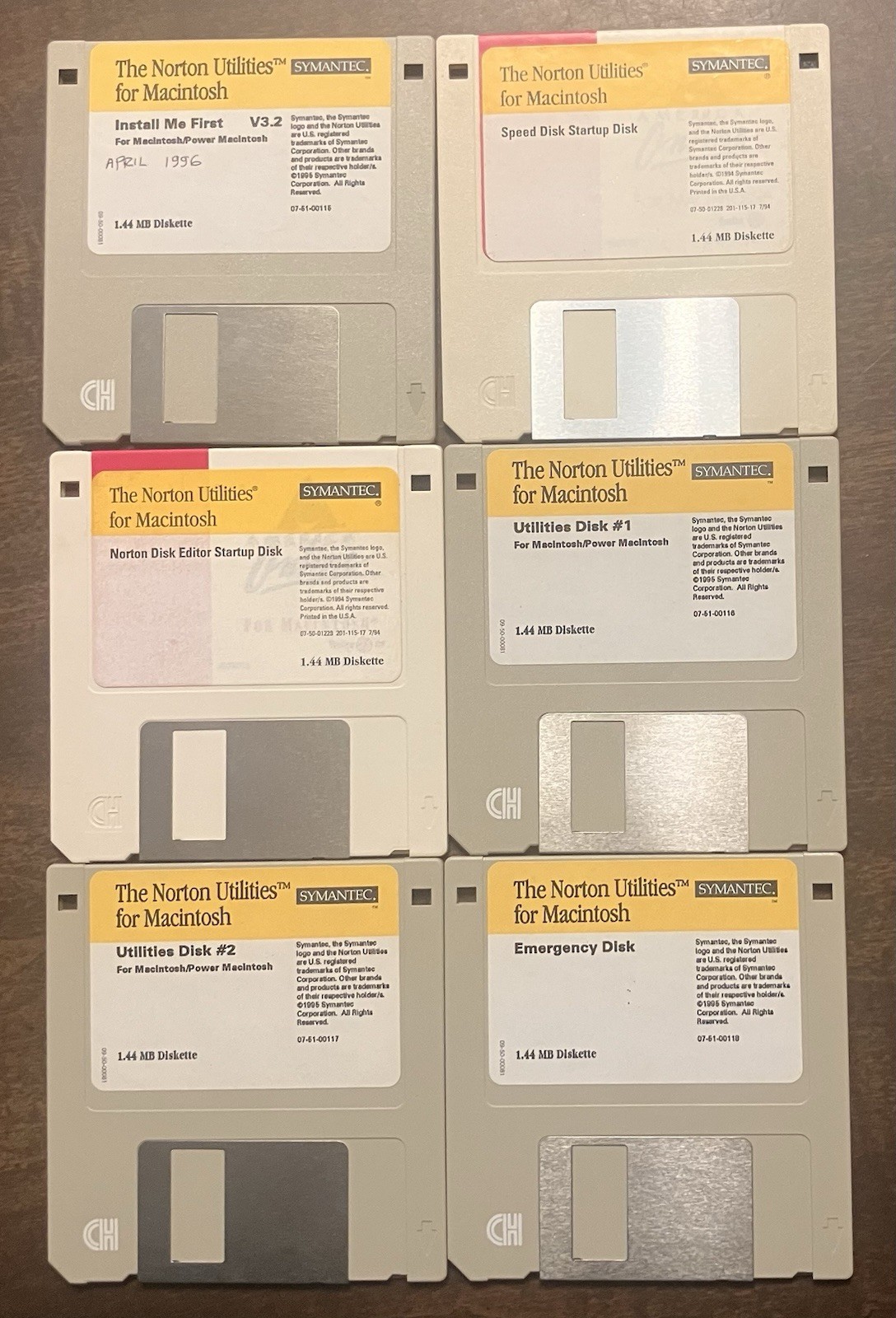 Norton Utilities 3.2 for Macintosh (1992) 6-Disk Set | Vintage Symantec Floppies