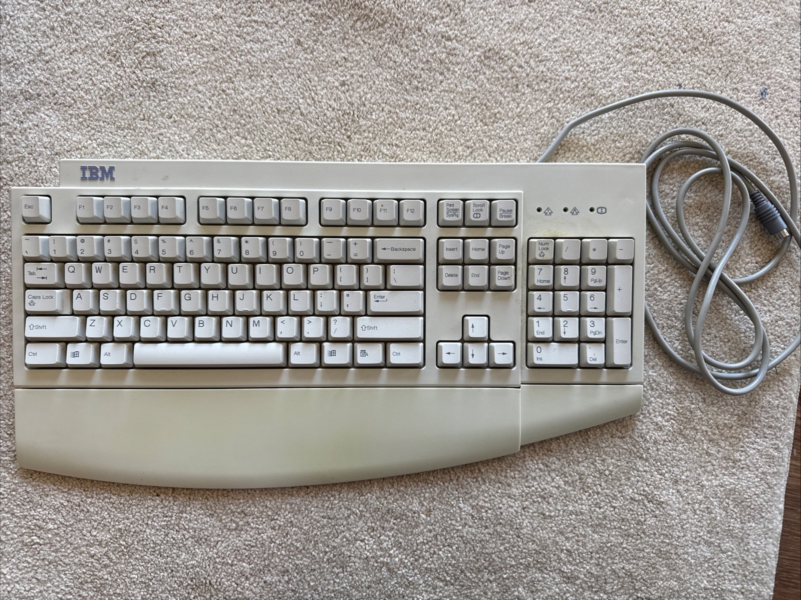 IBM KB-7953 Vintage PS/2 Wired Keyboard 02K0805