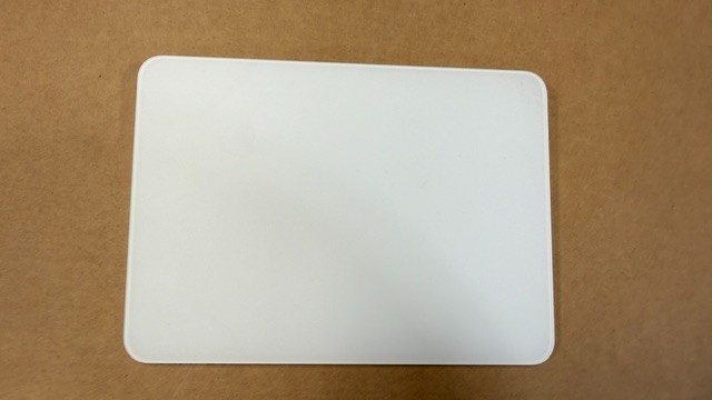 Apple Wireless Magic Trackpad 2 - Silver/White Lightning Rechargeable