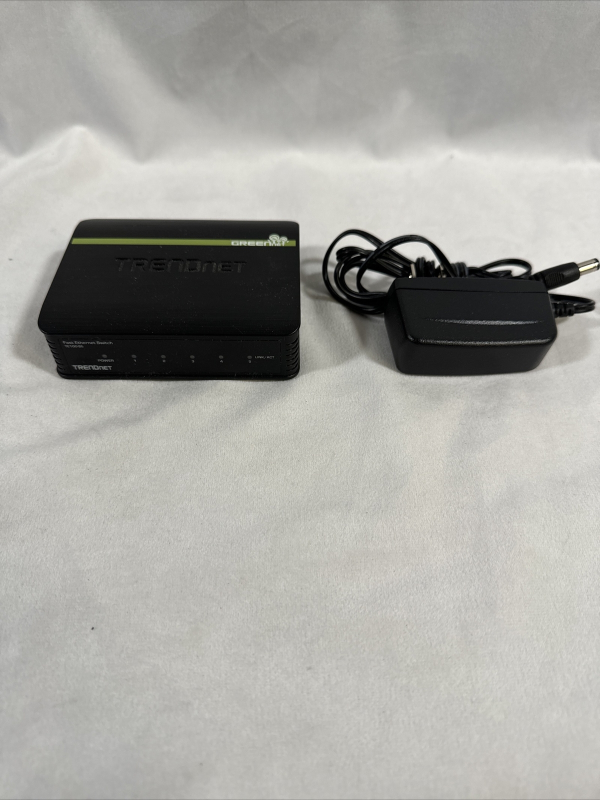 TRENDnet  TE100 (TE100S5P+) 5-Ports External Switch
