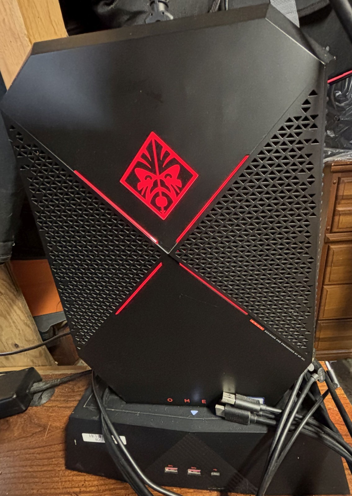HP OMEN X Compact Desktop Backpack PC Complete VR Kit i7 GTX 1080 1TB 16GB P1000