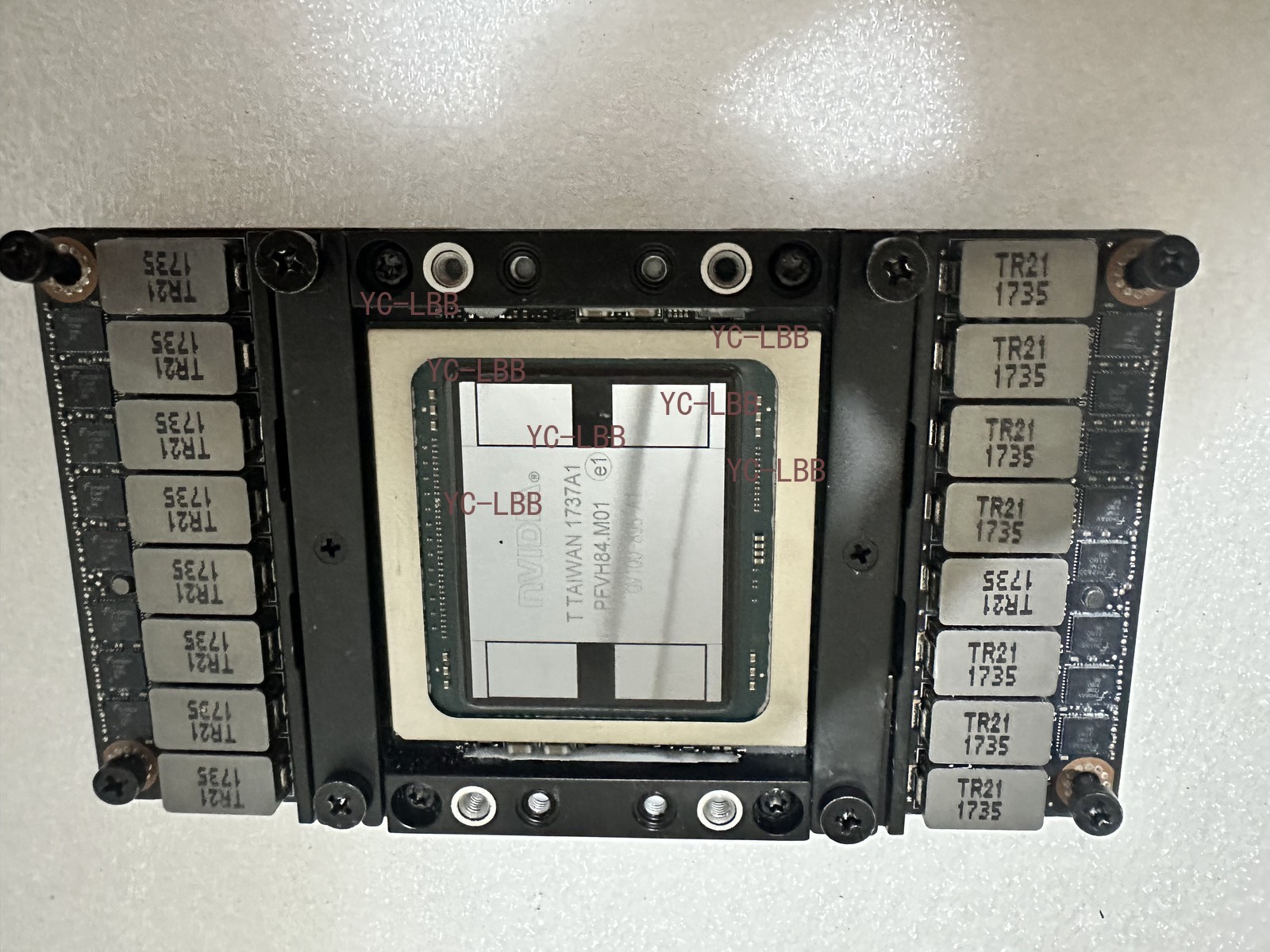 NVIDIA Tesla V100 16GB SXM2 Module NVlink 699-2G503-0201-200 Accelerator Card