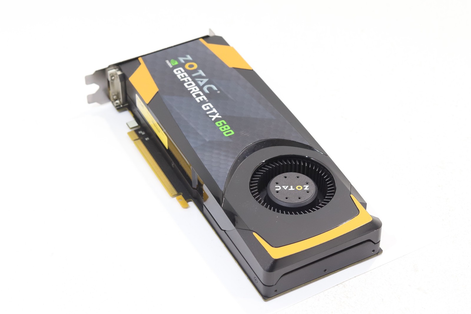Zotac NVIDIA GeForce GTX 680 4GB GDDR5 PCIe Graphics Card P/N: 29A-1N260-000ZT
