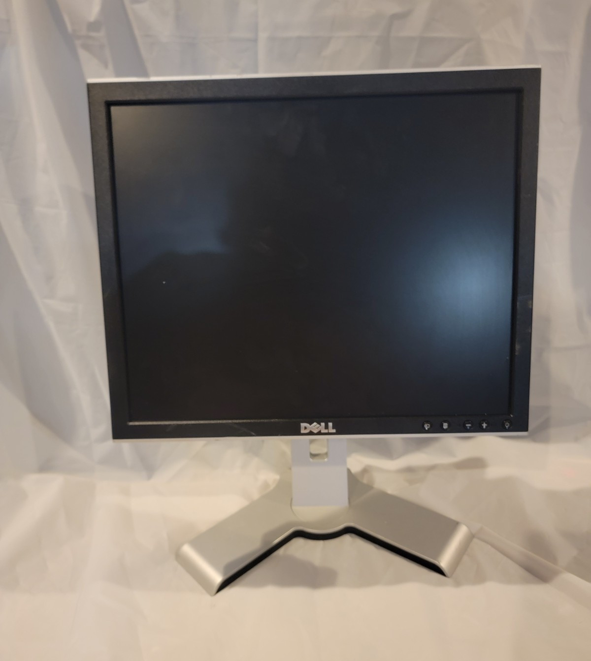 Dell UltraSharp 1707FPf 17" LCD 1280x1024 Monitor DVI VGA USB Hub