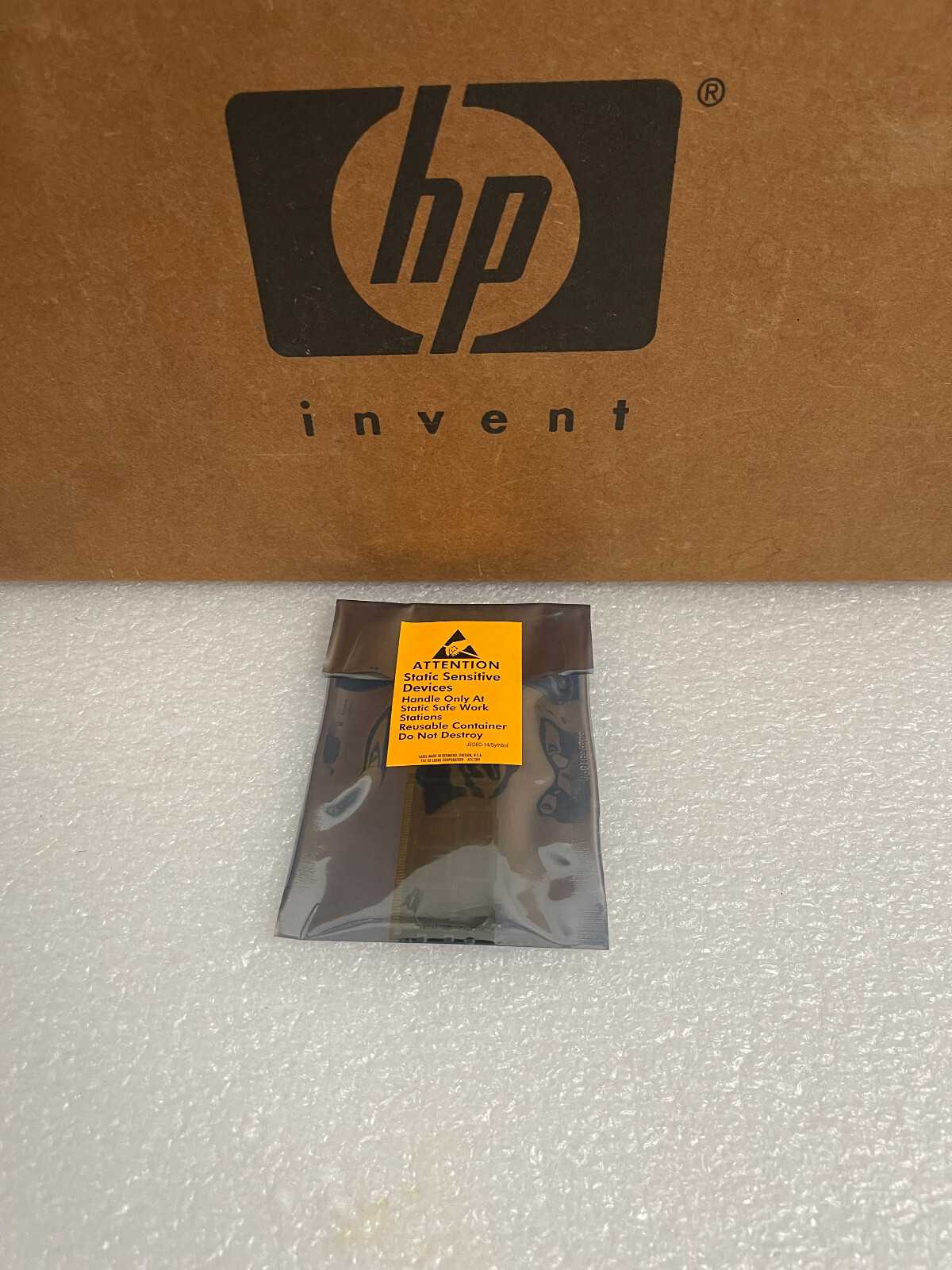 HPE P19042-B21 16GB 2RX8 PC4 -2933Y-R MEMORY P19253-001 P03050-191