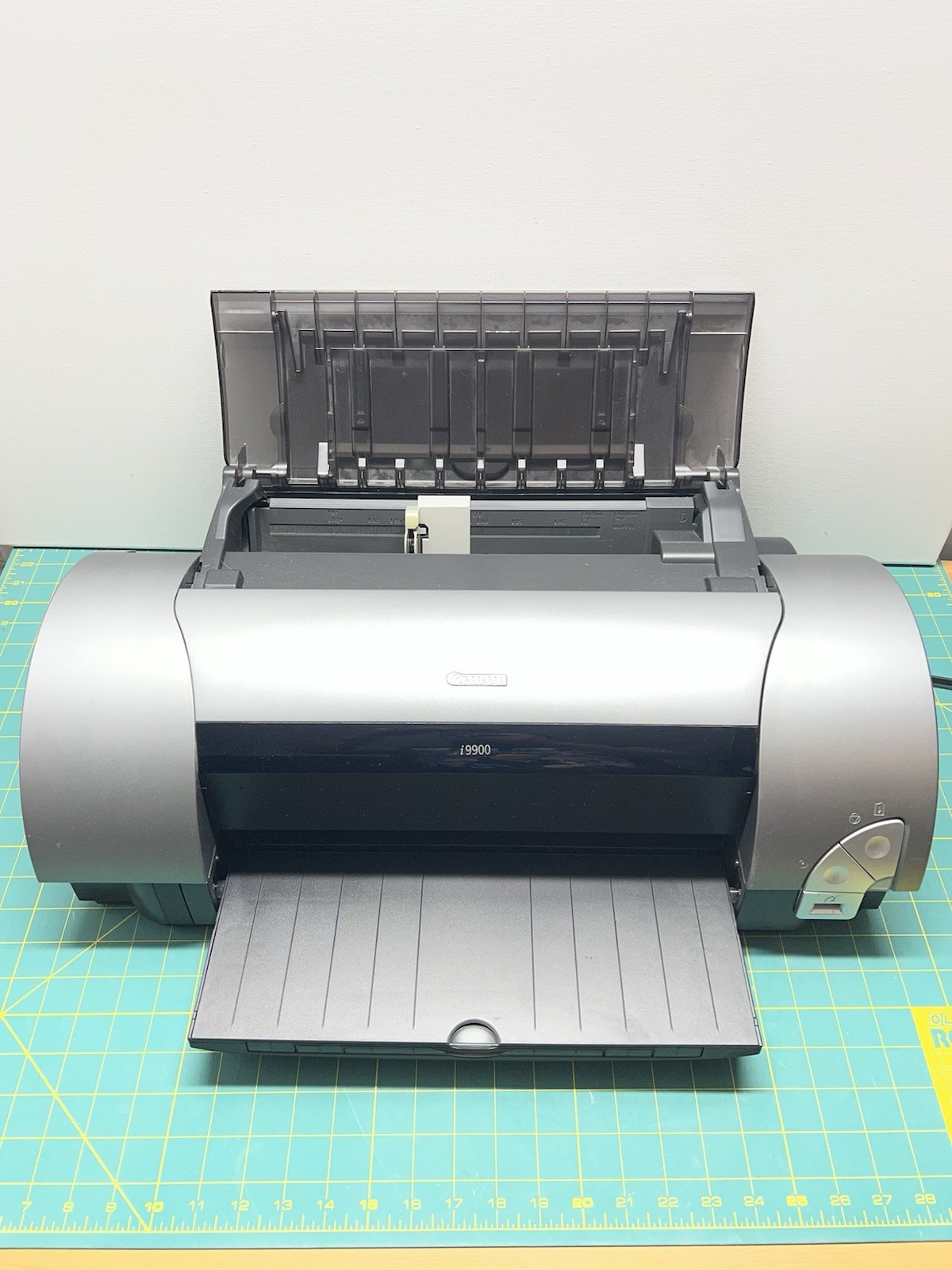 Canon i9900 Professional Wide Format Photo Inkjet Printer 13x19 Tested Working