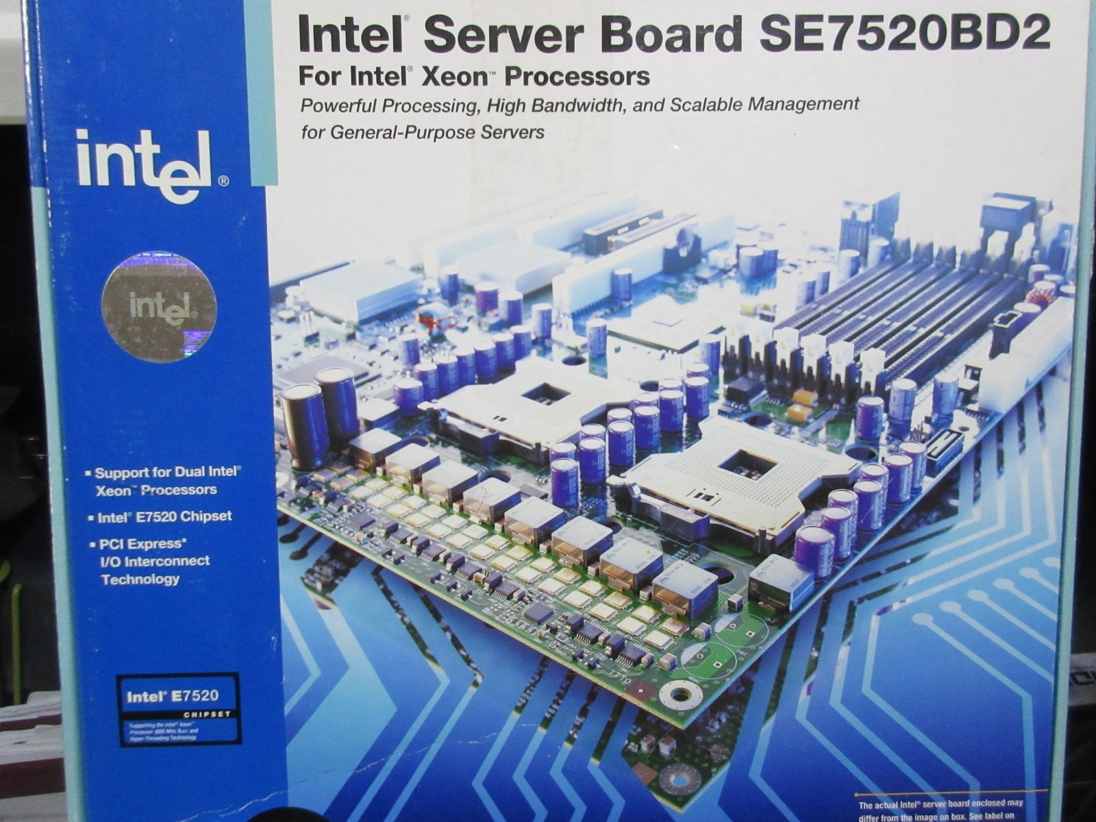  Intel Server Board SE7520BD2 for Intel Xeon Processors