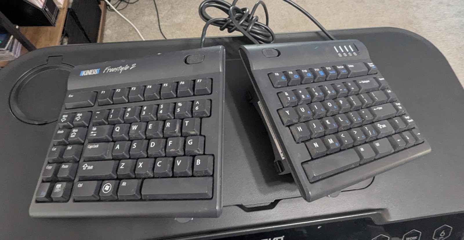 Kinesis Freestyle2 Split Ergonomic Keyboard PC USB Wired w/ V3 Lifters KB830PB