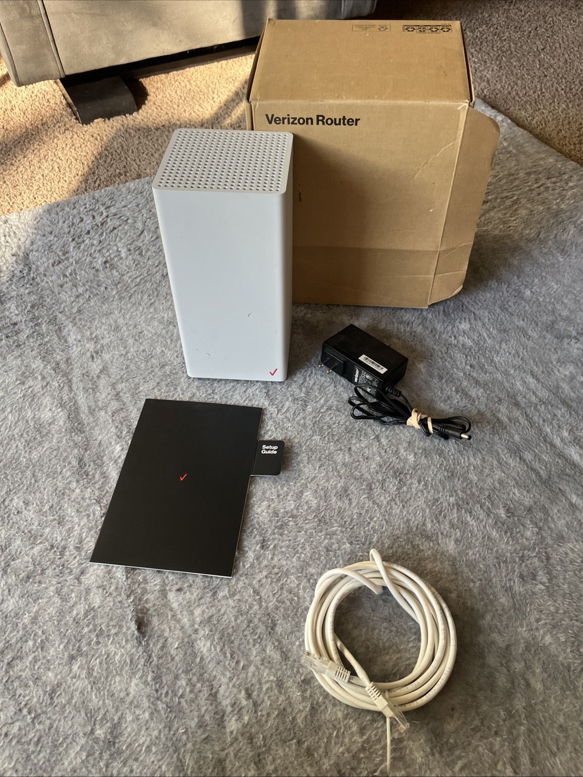 Verizon CR1000A Home Internet Wi-Fi Router Wi-Fi White With Accessories