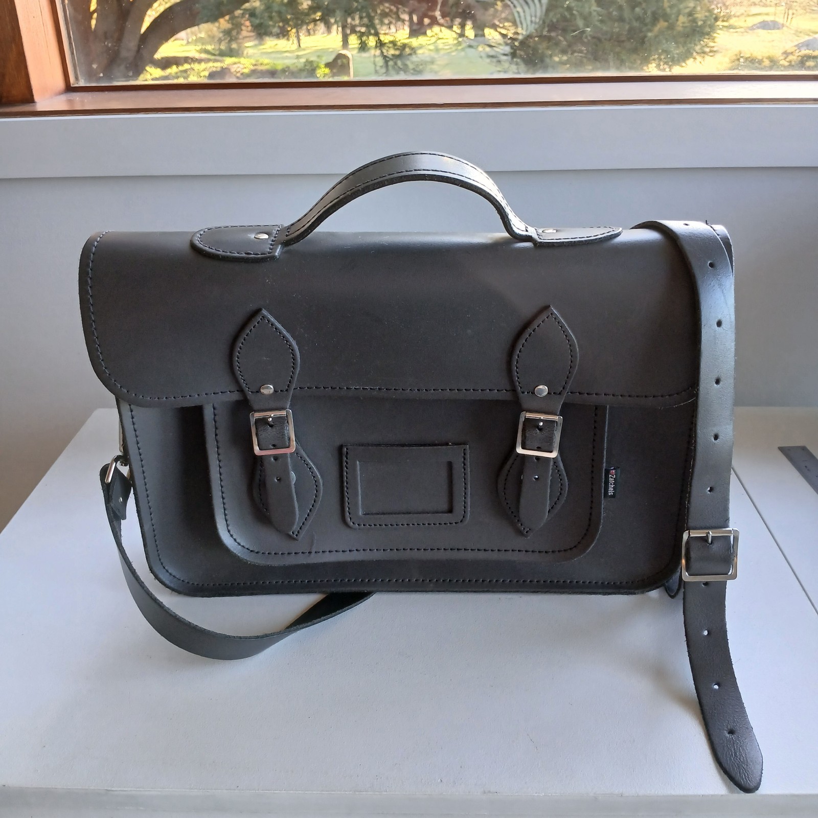 NICE LEATHER SATCHEL  Graphite Colour - ZATCHELS ENGLAND Very Good Condition