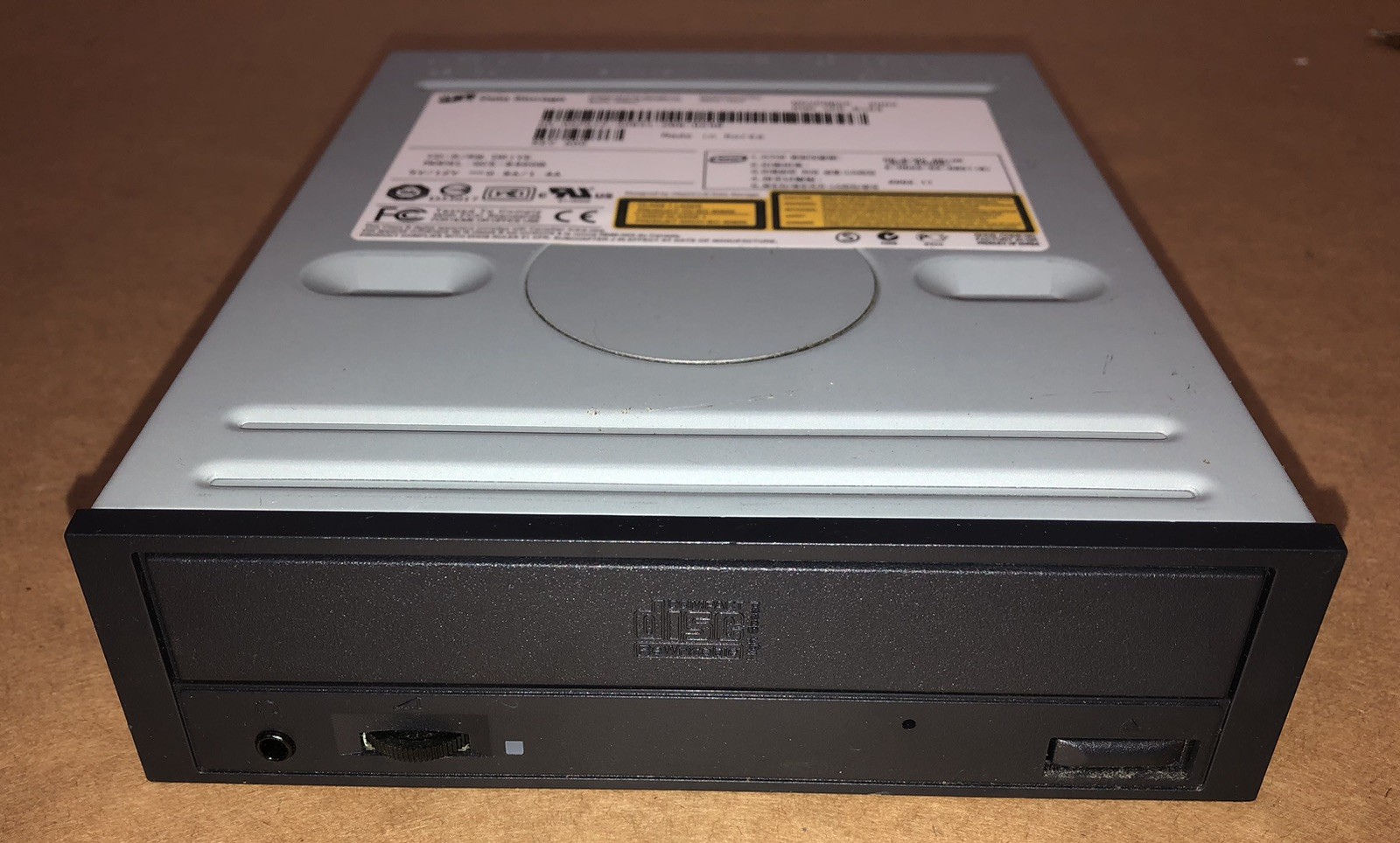 LG CD-R/RW DRIVE MODEL GCE-8400B INTERNAL CD-ROM DRIVE