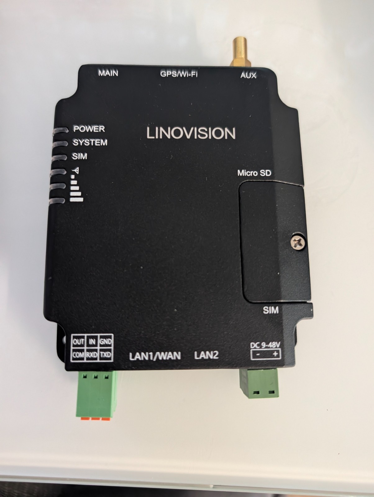 LINOVISION 4G Industrial Cellular Router IOT-R32W (US)