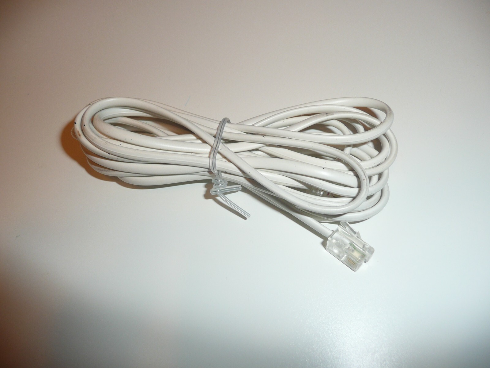 HP 8121-0811 Telephone cable (2-wire) - RJ11 (M) connectors - WHITE Cable