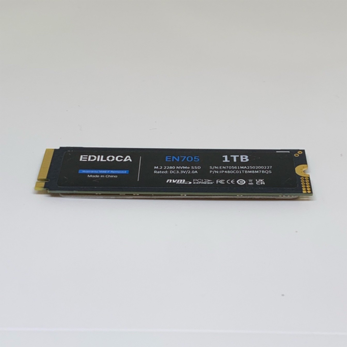 EDILOCA EN705 1TB M.2 2280 NVMe PCIe Gen4 x4 Internal SSD Black