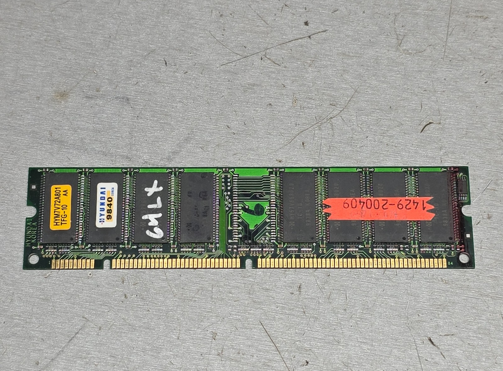Hyundai 64MB PC100 ECC SDRAM 168-Pin DIMM Memory RAM HYM7V72A801