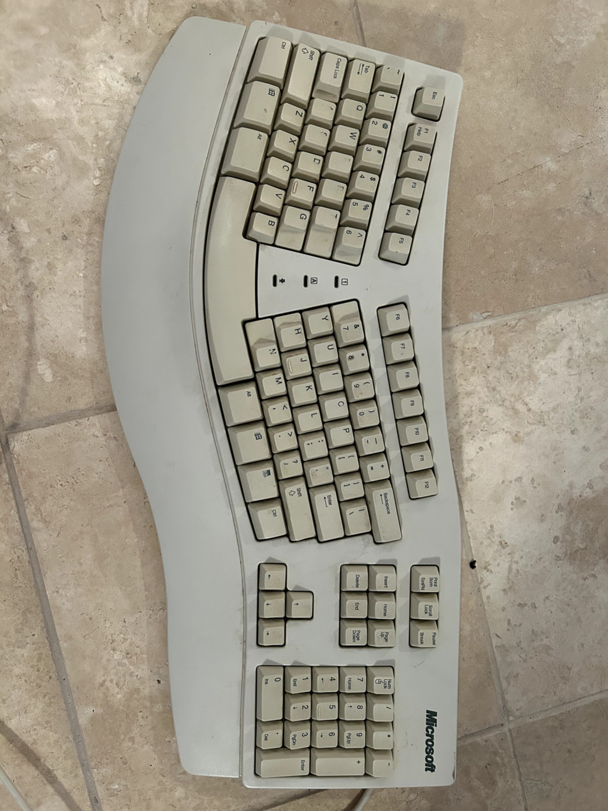 Microsoft Natural Ergonomic White PS2 Wired Keyboard (59758) 